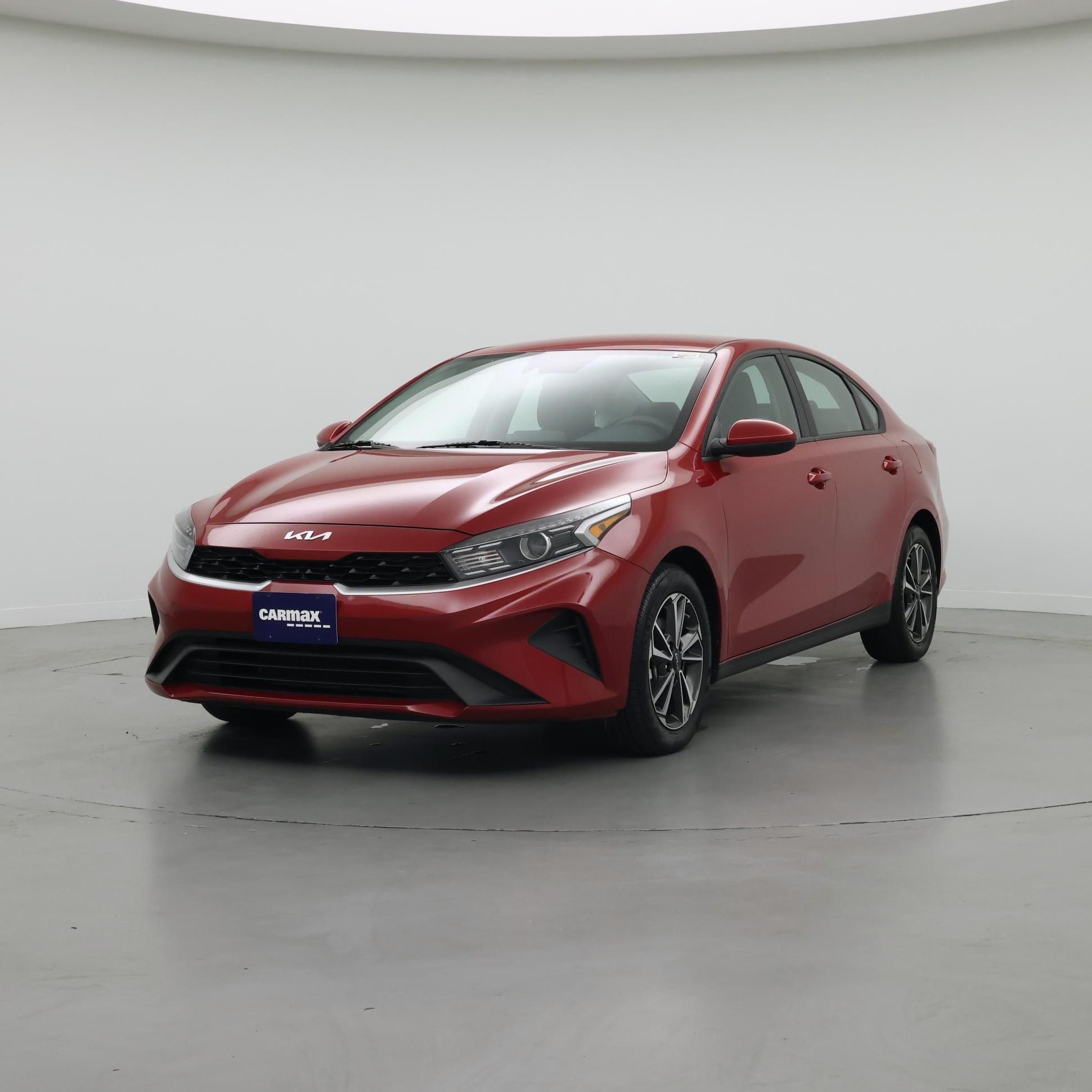 Thumbnail: 2023 Kia Forte - 4
