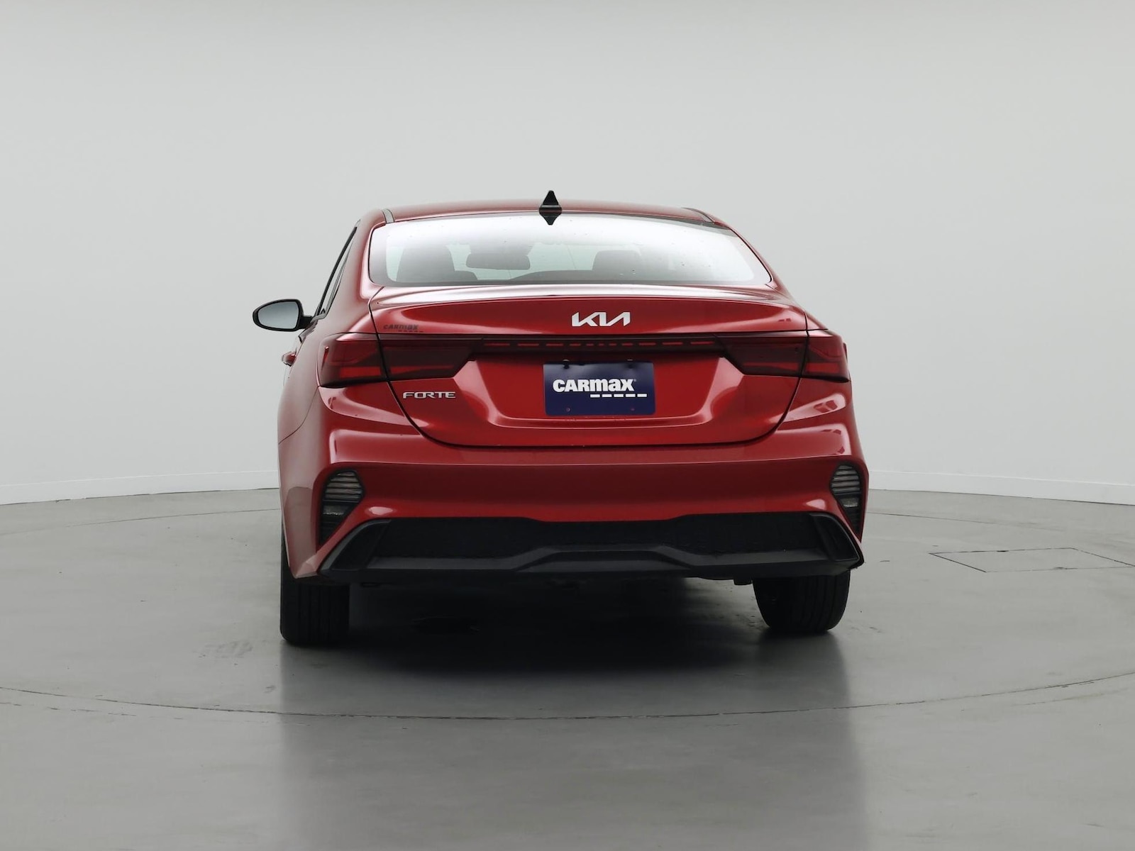 2023 Kia Forte LXS - Photo 7