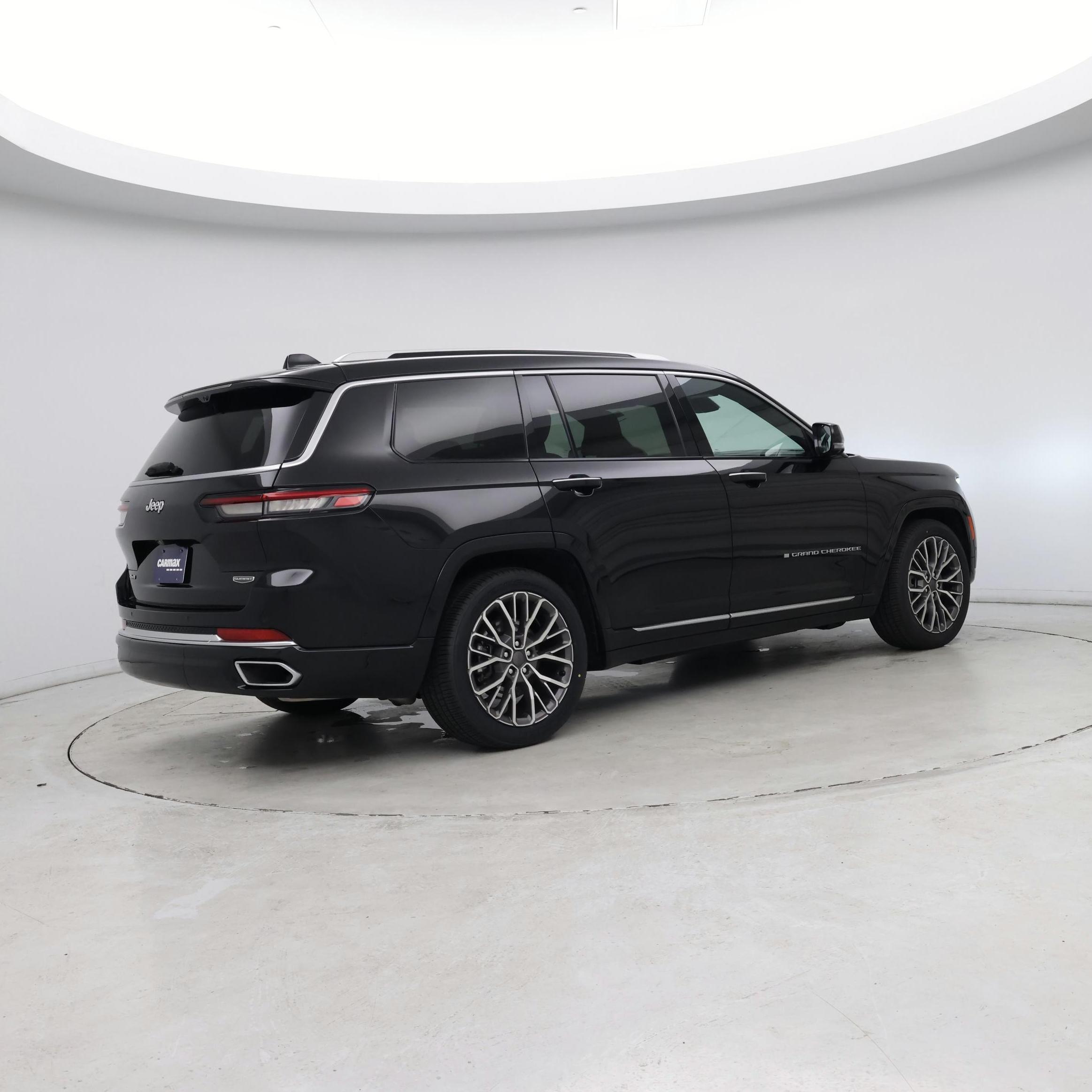 Thumbnail: 2023 Jeep Grand Cherokee L - 6