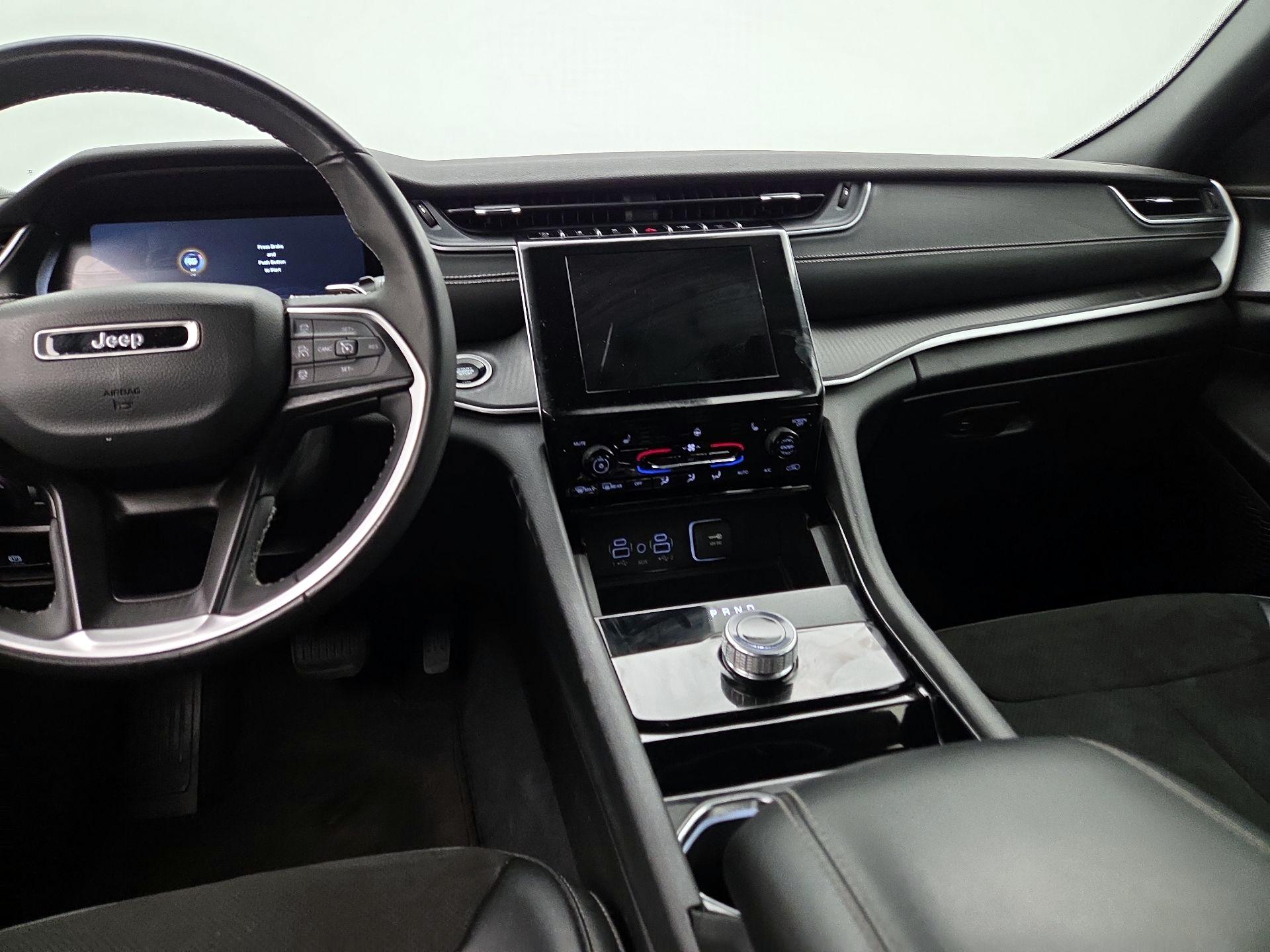 Thumbnail: 2023 Jeep Grand Cherokee - 9