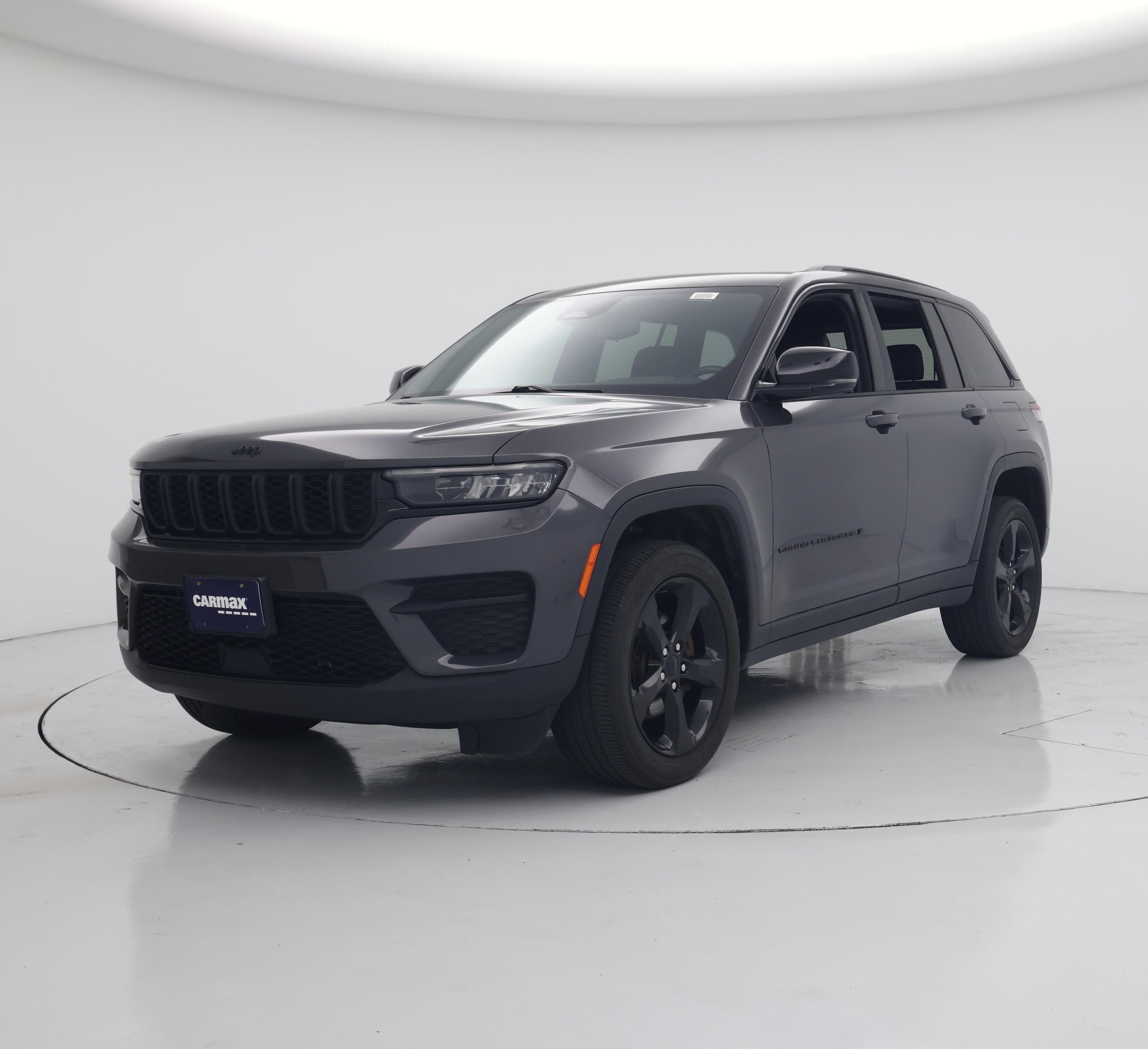 Thumbnail: 2023 Jeep Grand Cherokee - 4