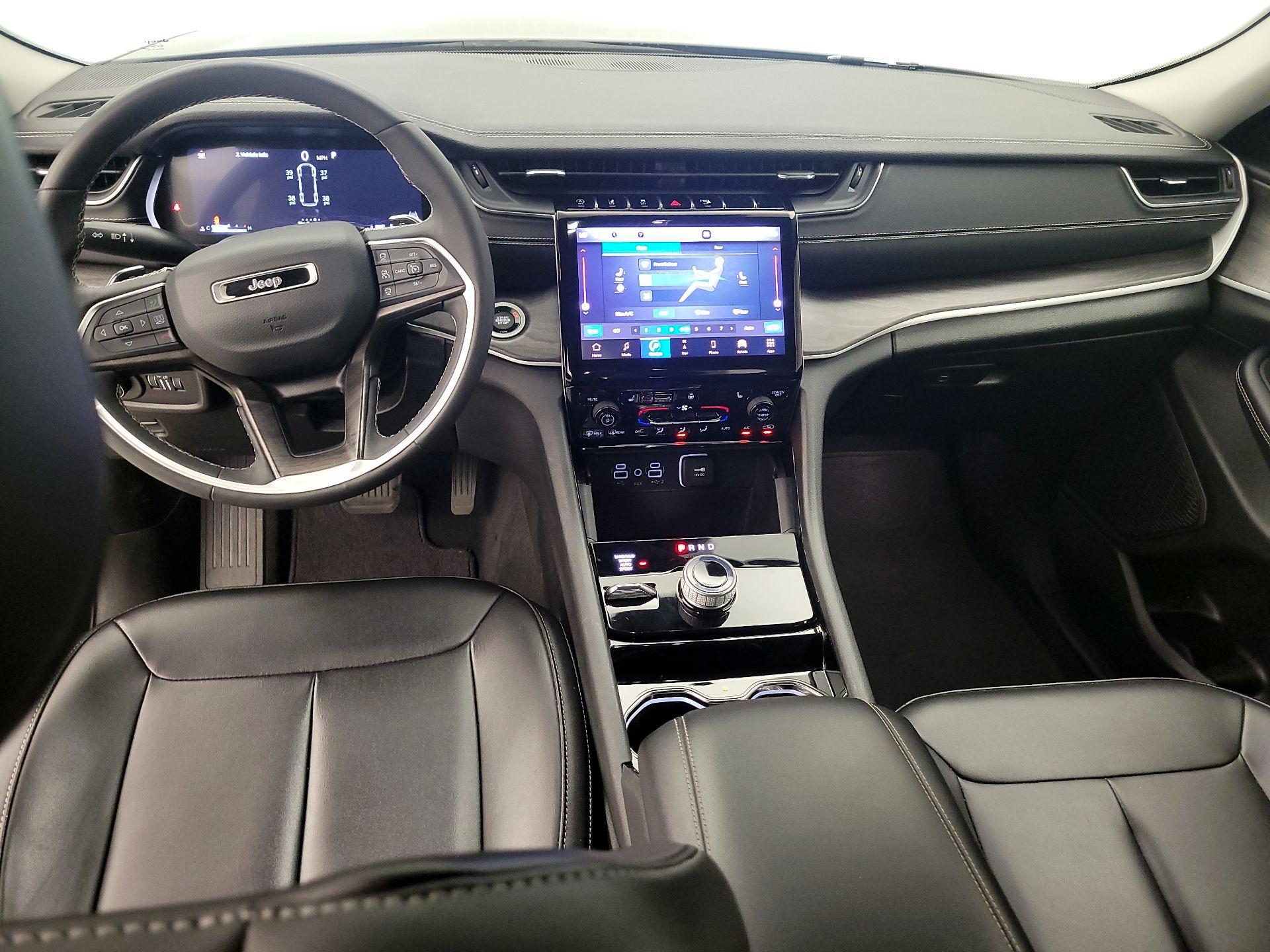 Thumbnail: 2023 Jeep Grand Cherokee L - 9