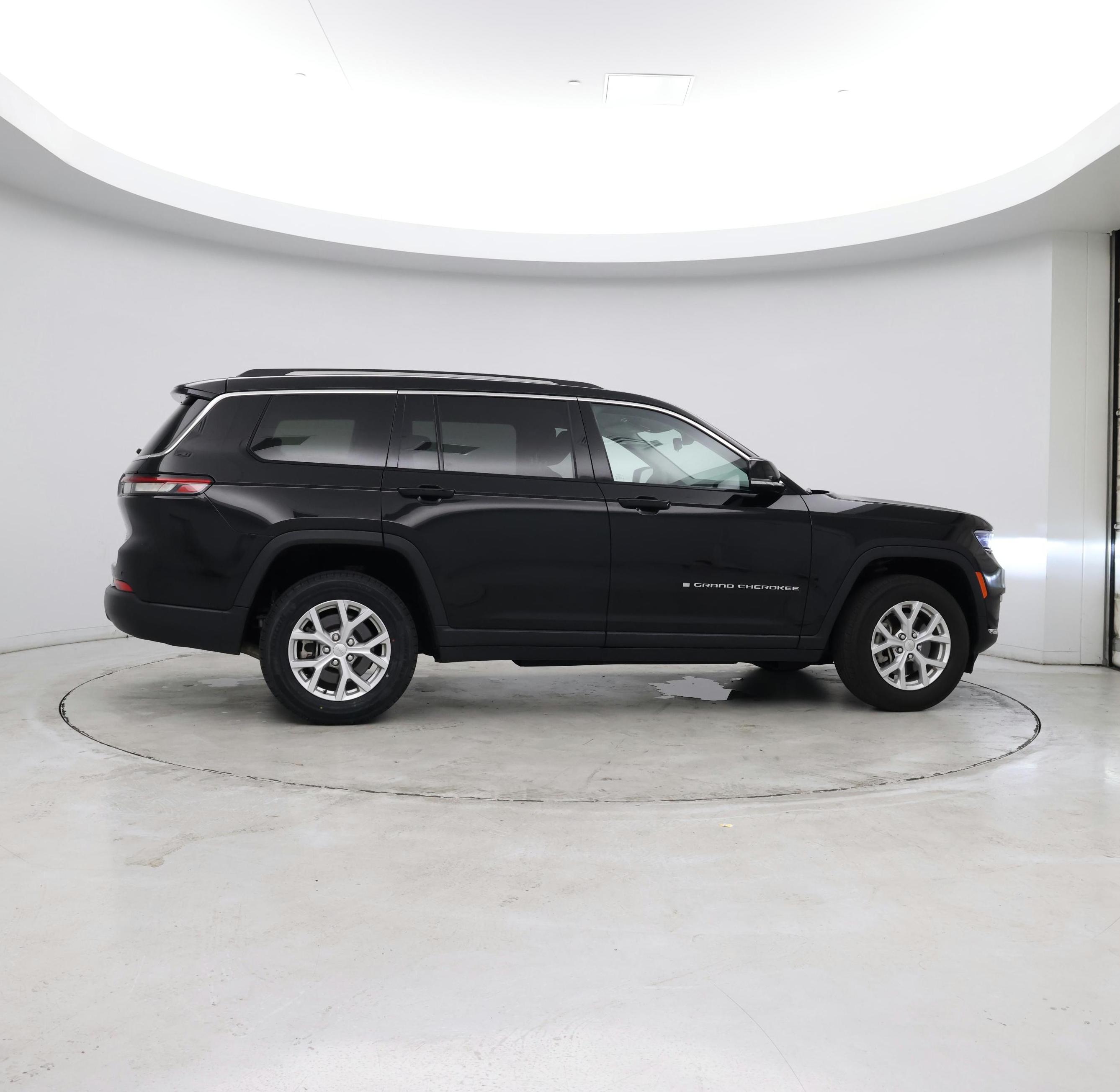 Thumbnail: 2023 Jeep Grand Cherokee L - 8