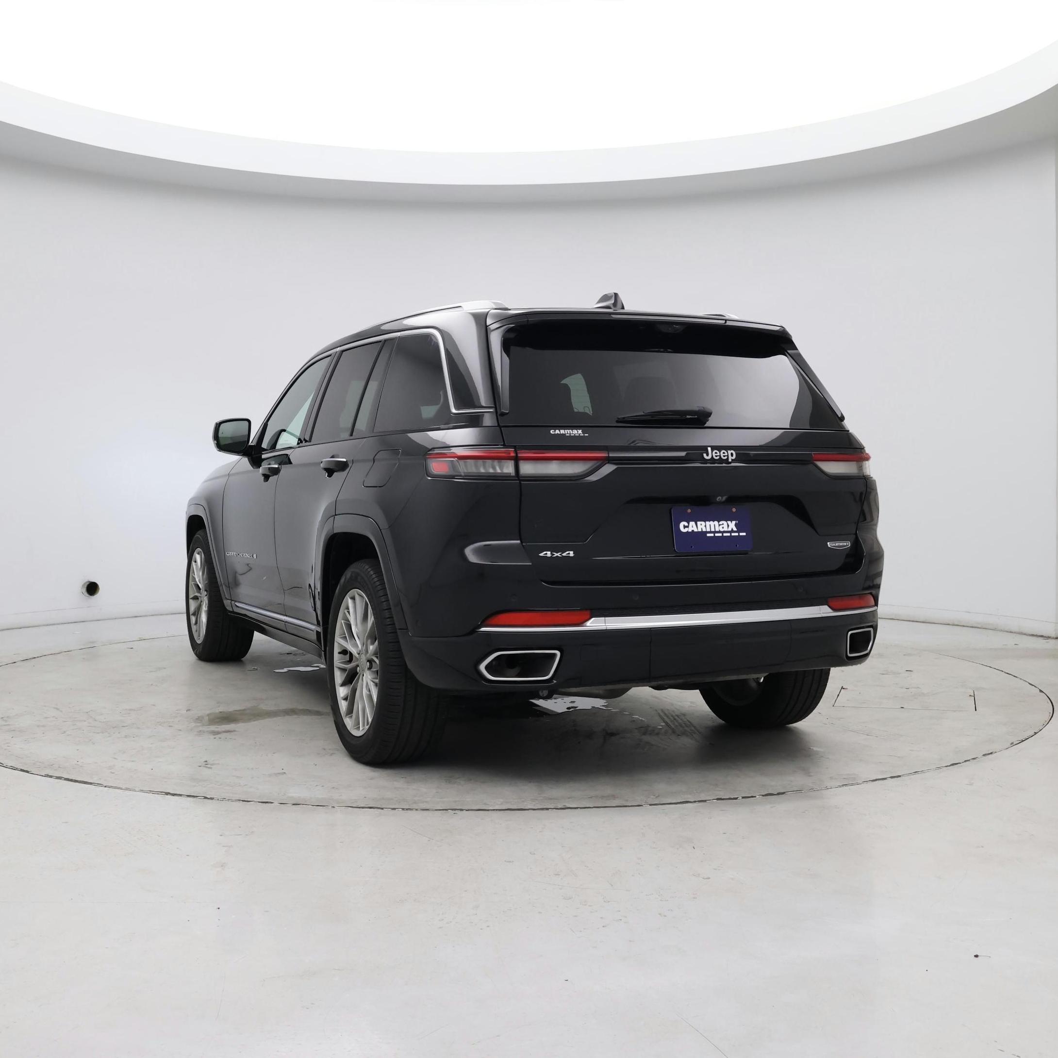 Thumbnail: 2023 Jeep Grand Cherokee - 3