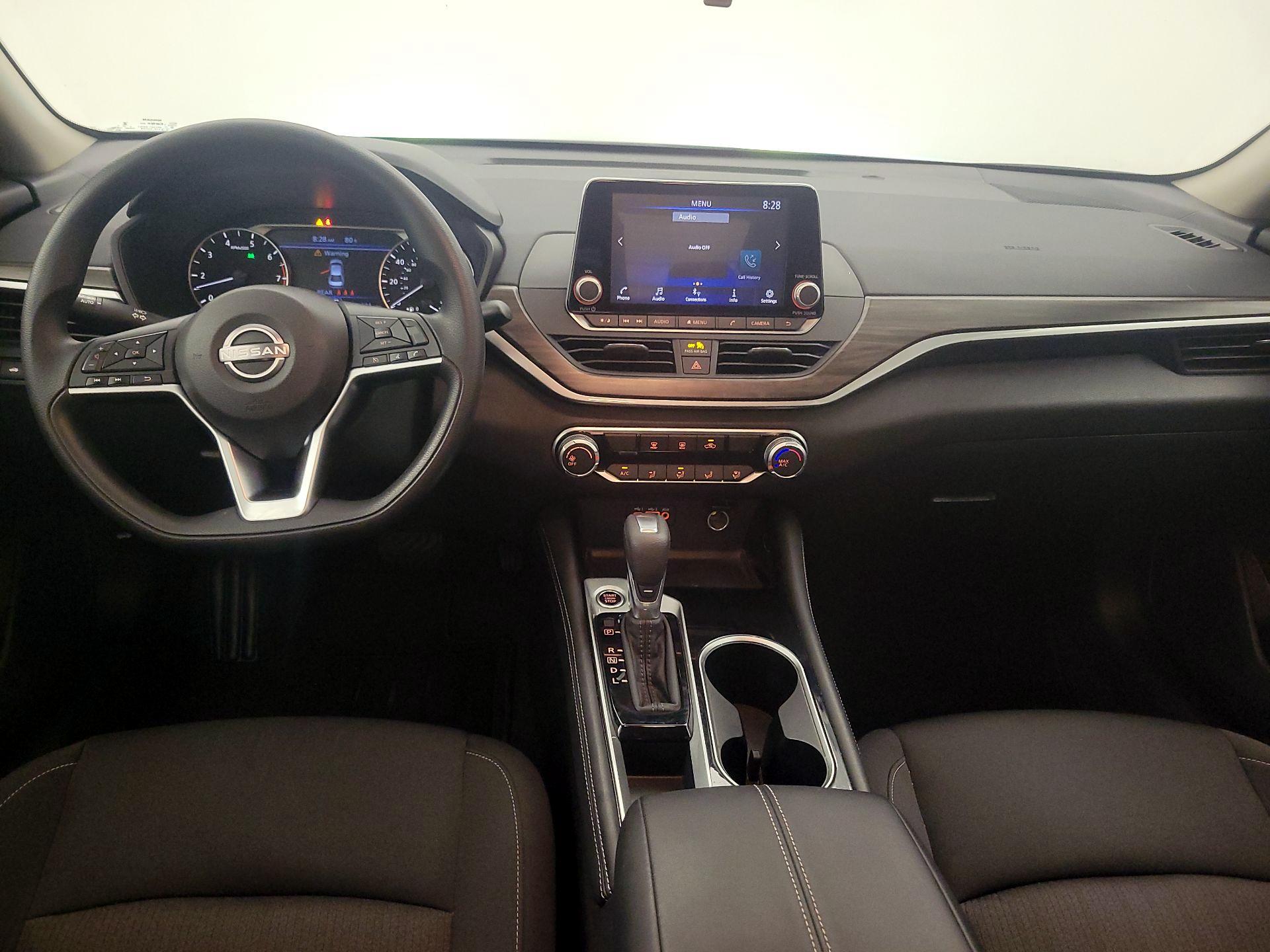Thumbnail: 2023 Nissan Altima - 9