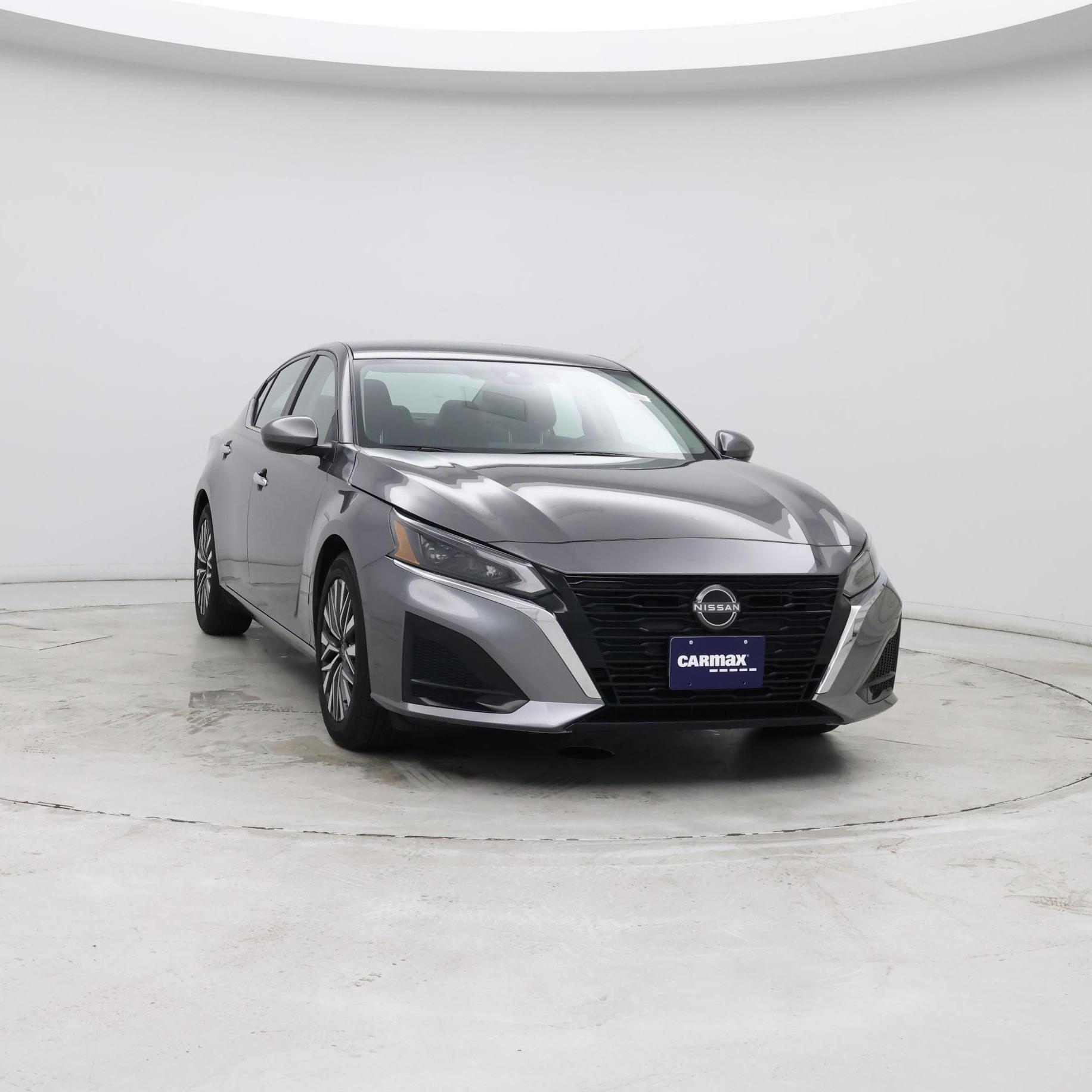 Thumbnail: 2023 Nissan Altima - 5