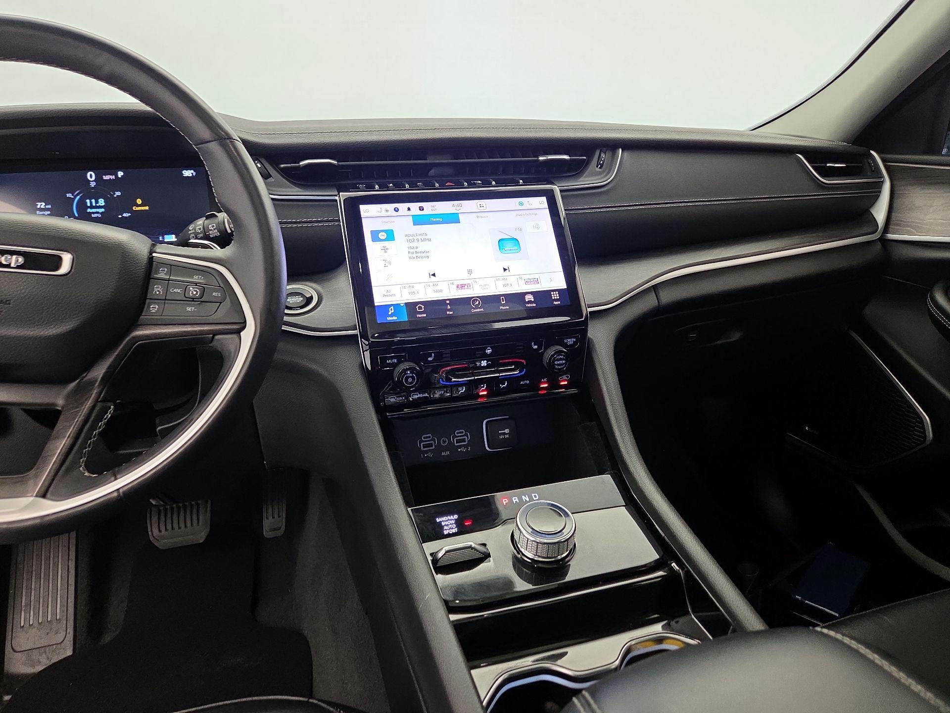 Thumbnail: 2022 Jeep Grand Cherokee - 9