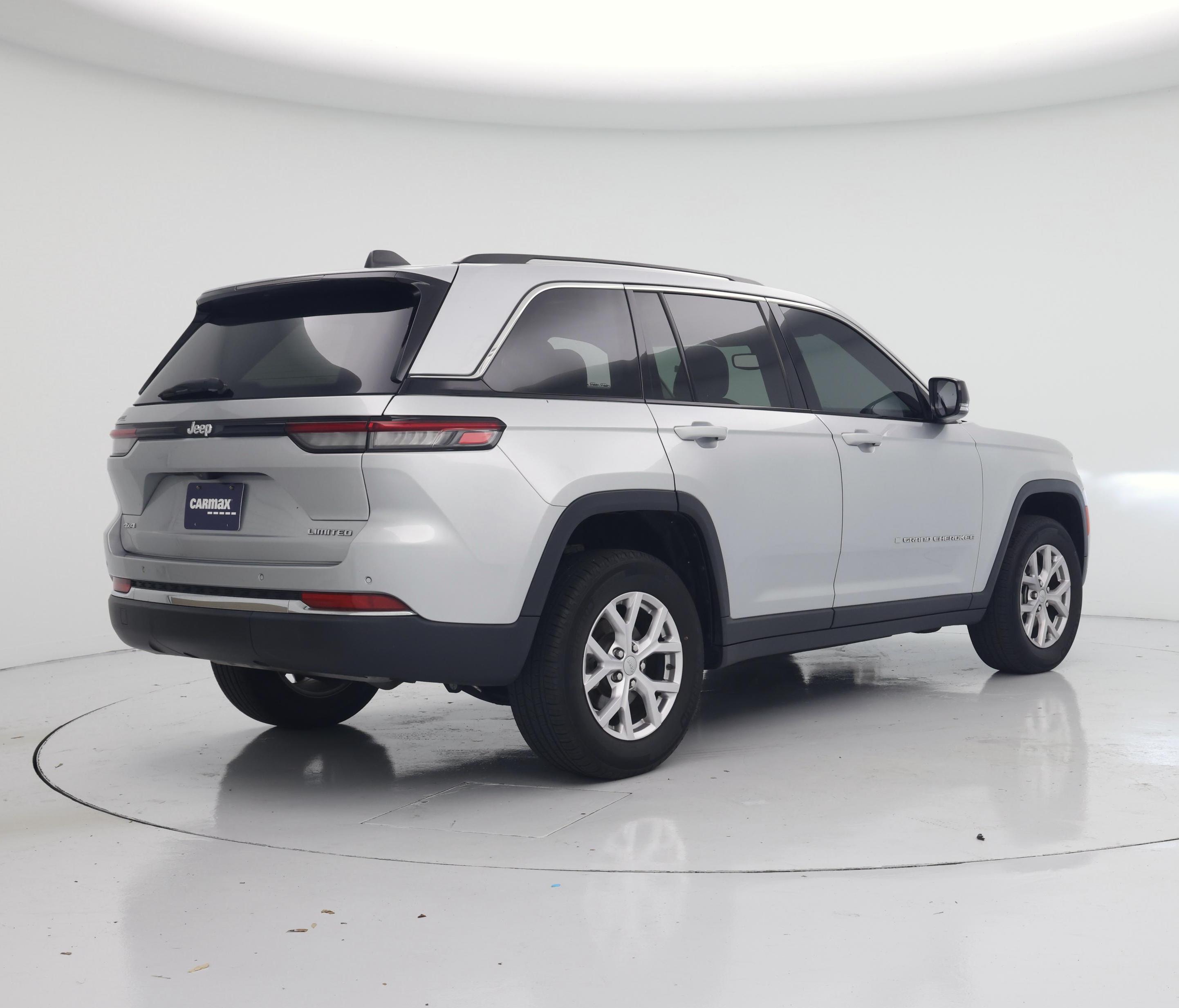 Thumbnail: 2022 Jeep Grand Cherokee - 8