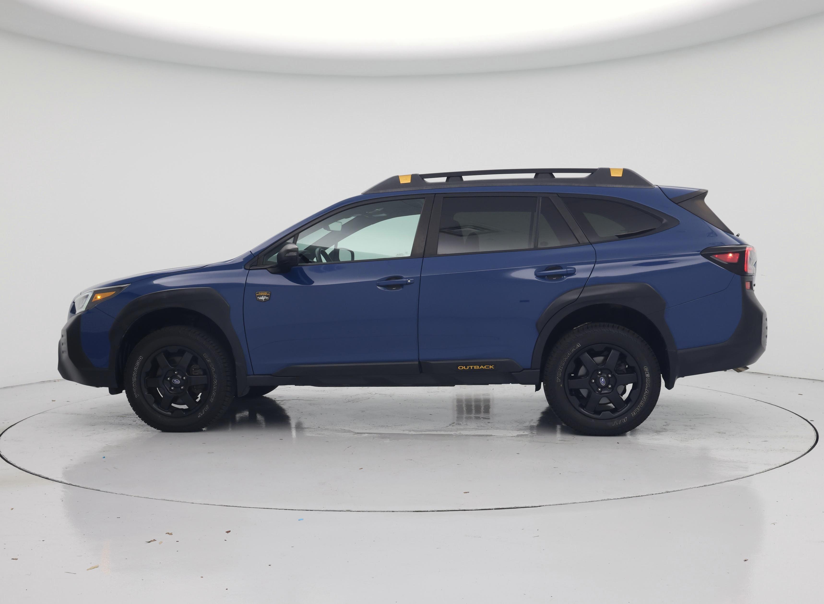 Thumbnail: 2022 Subaru Outback - 3