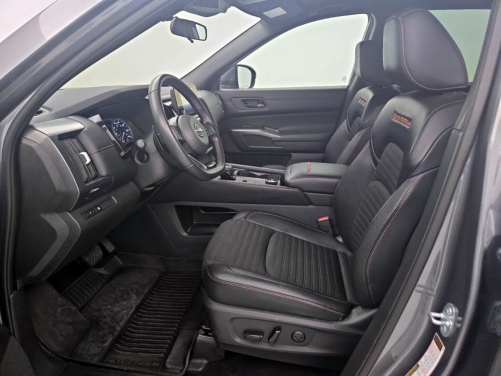 2024 Nissan Pathfinder Rock Creek - Photo 12