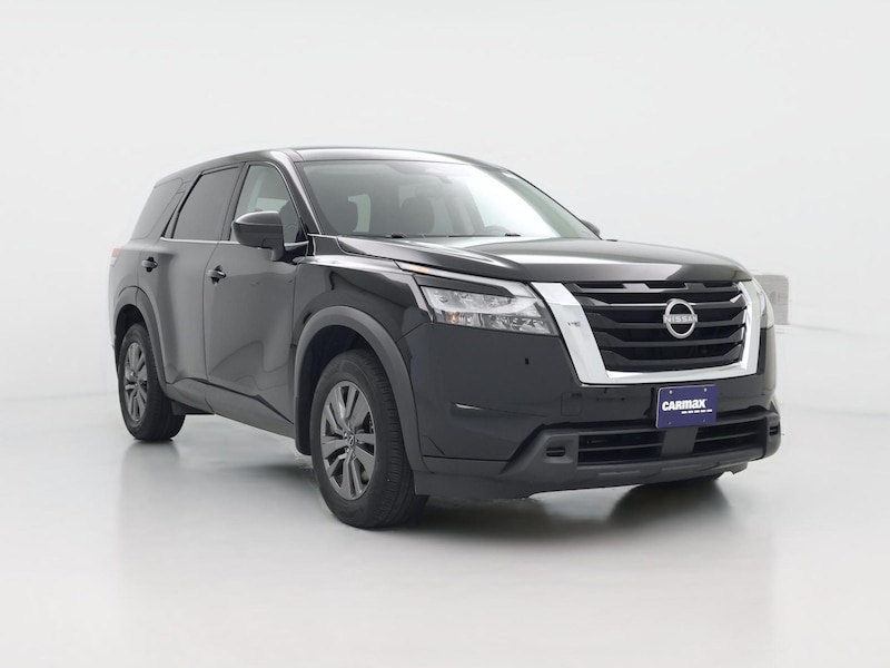 2024 Nissan Pathfinder S