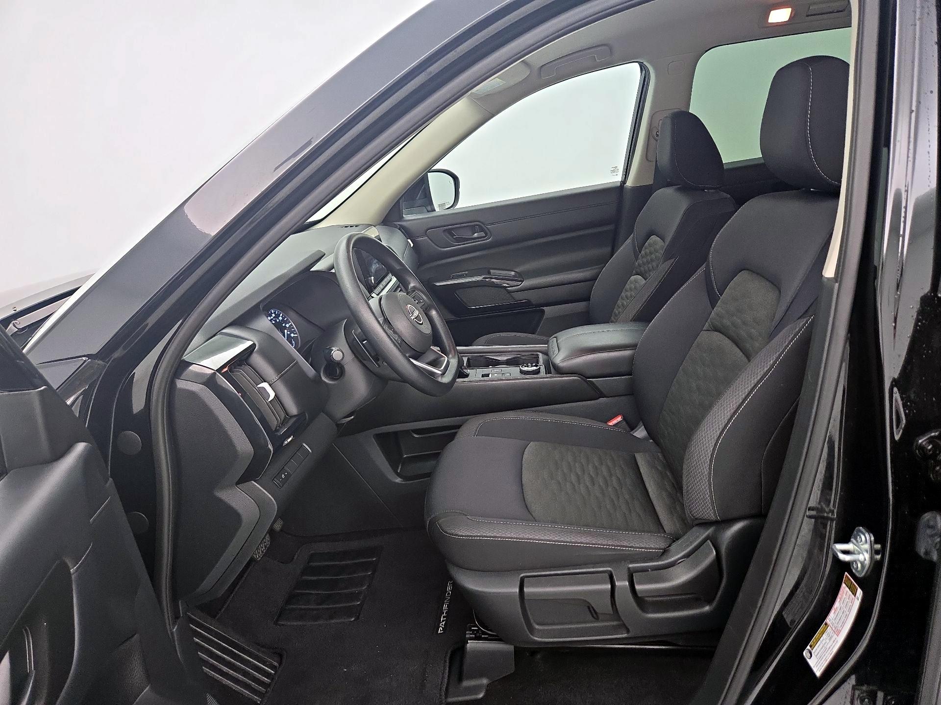 Thumbnail: 2024 Nissan Pathfinder - 11