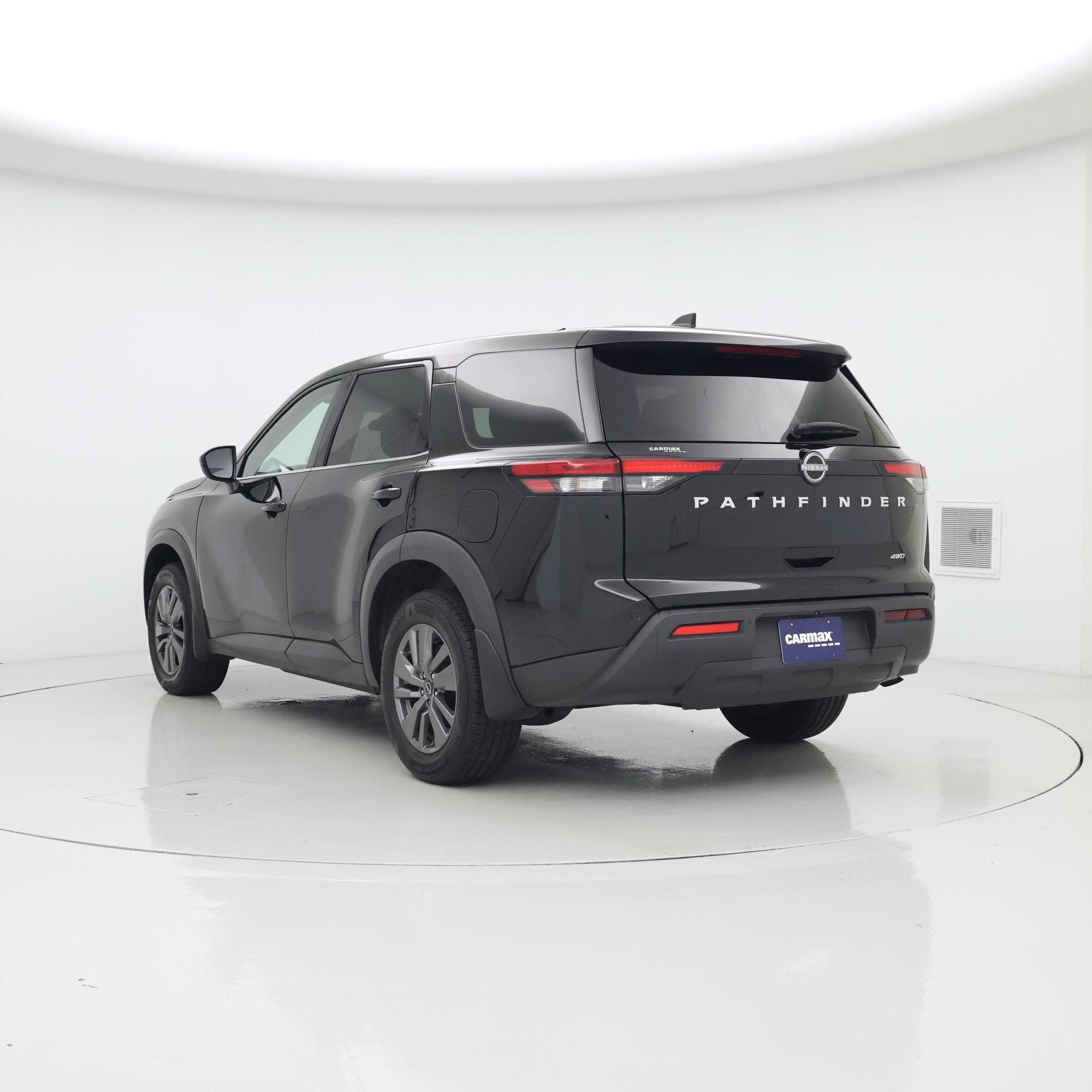 Thumbnail: 2024 Nissan Pathfinder - 2