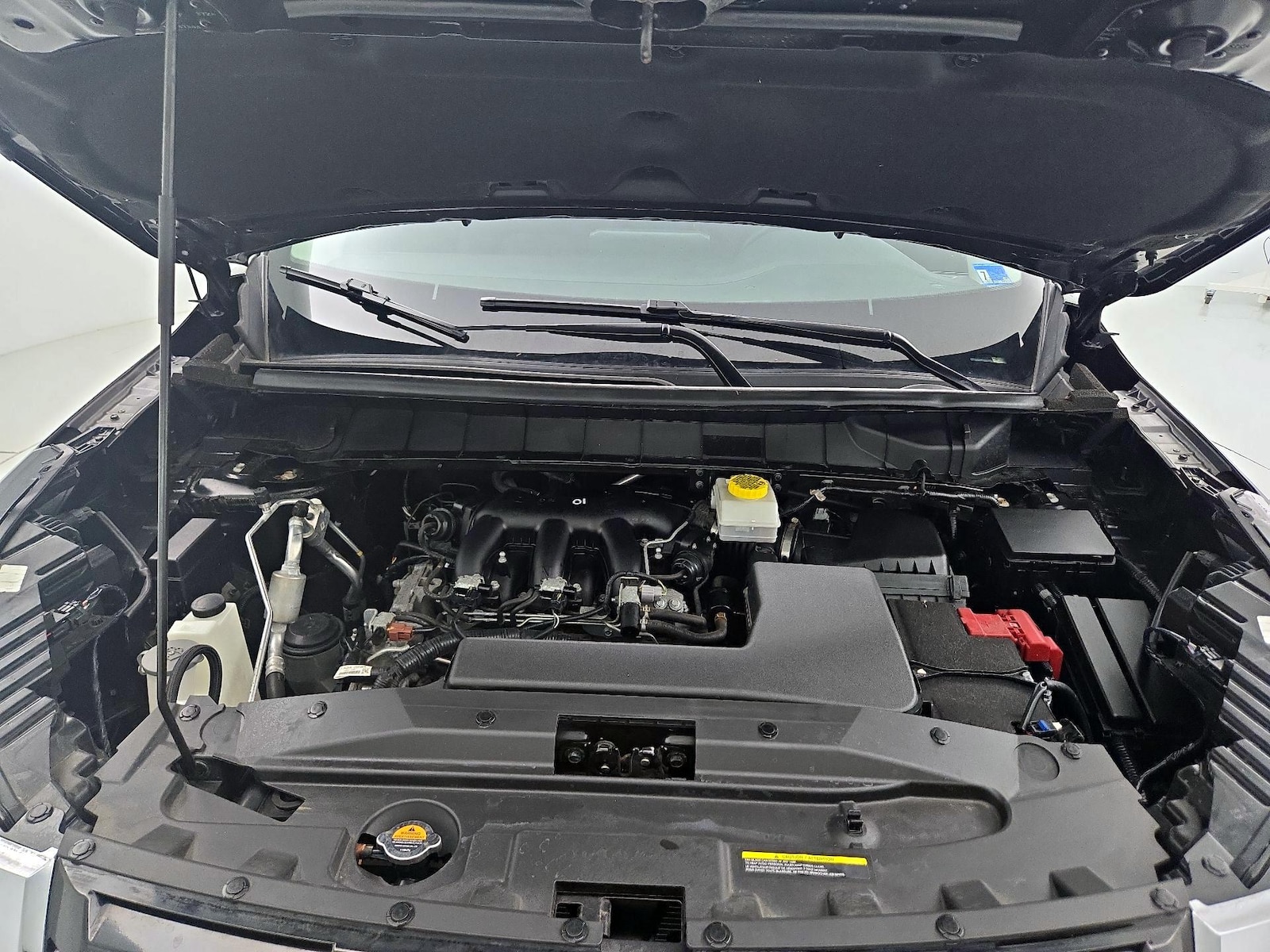 2024 Nissan Pathfinder S - Photo 23