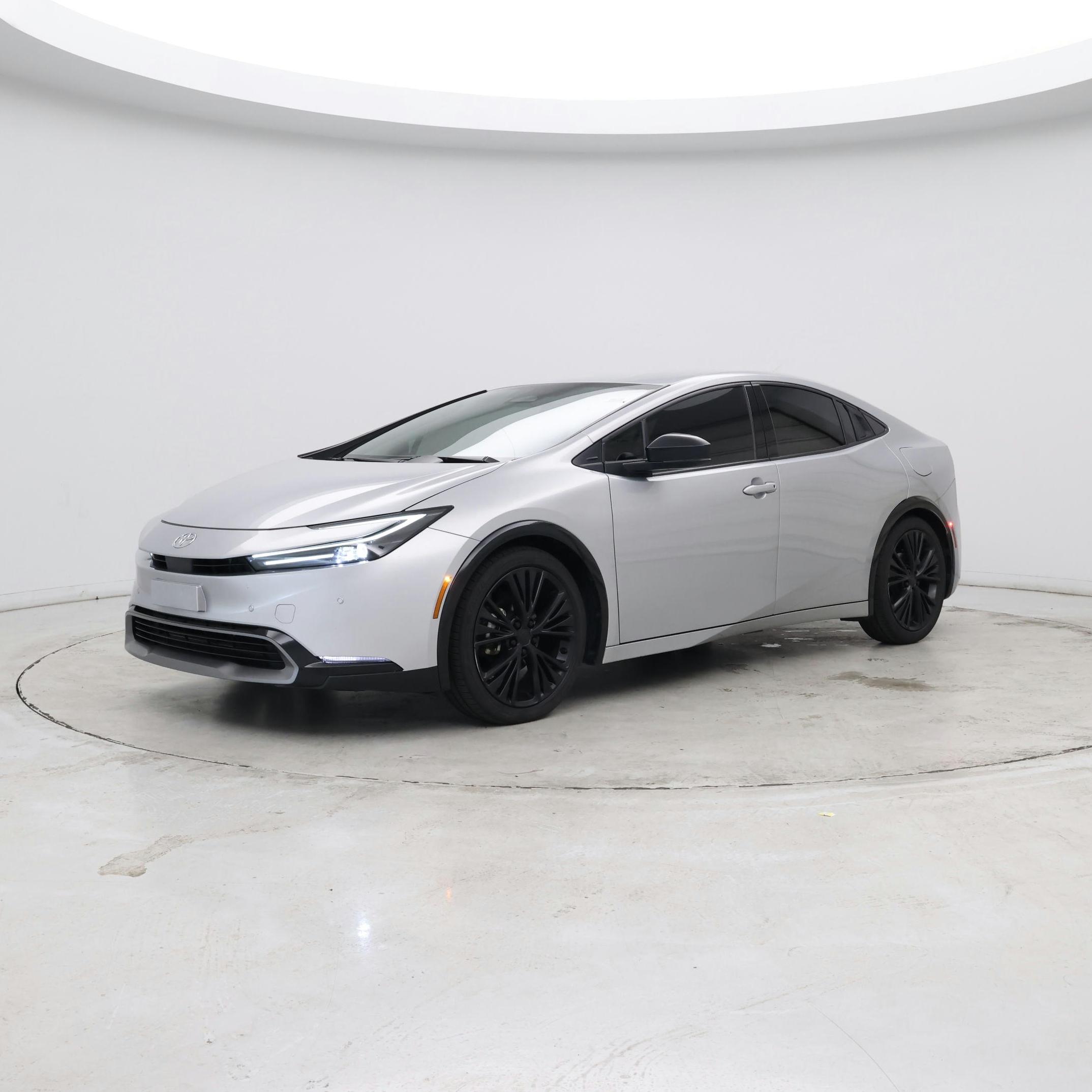 Thumbnail: 2023 Toyota Prius - 3