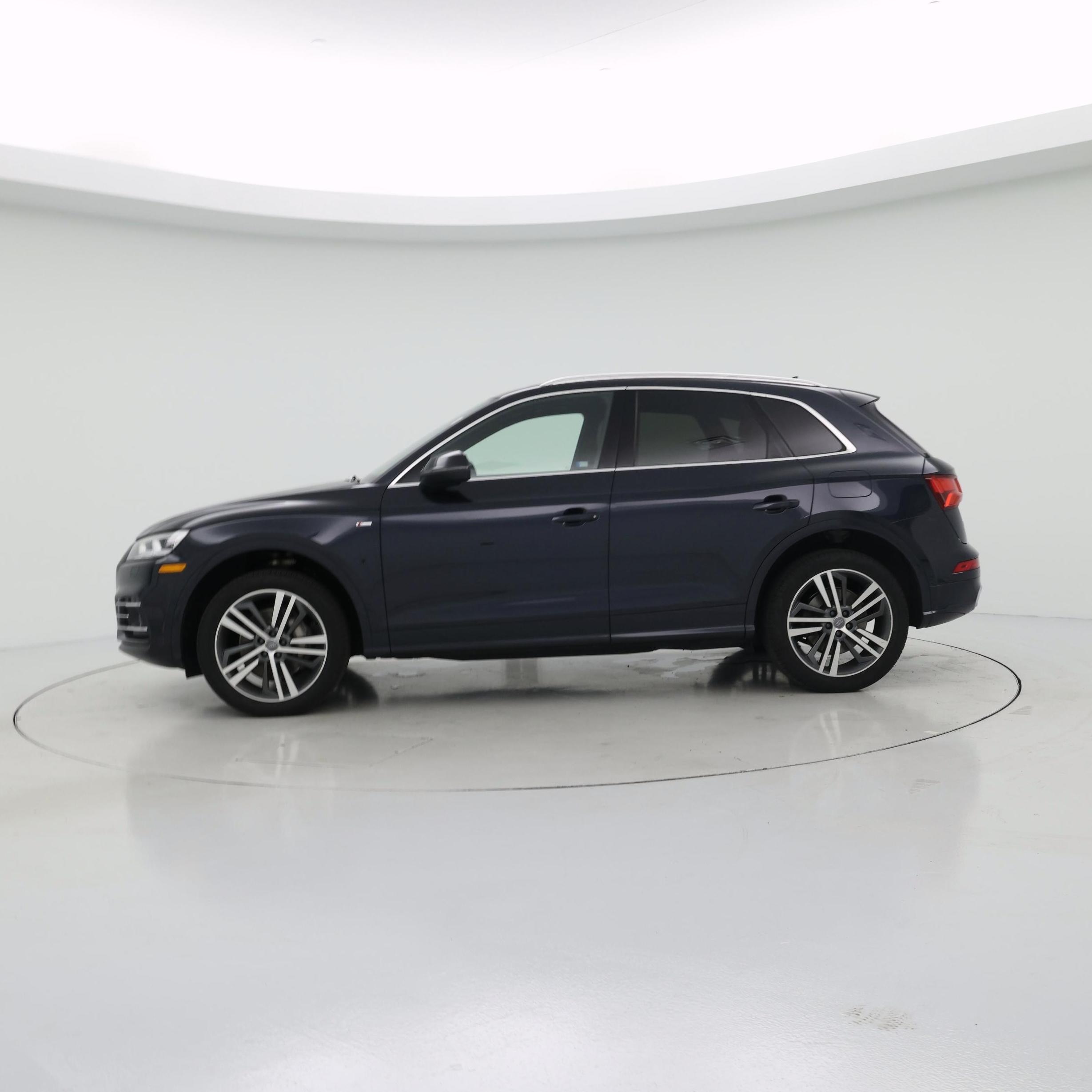 Thumbnail: 2020 Audi Q5 - 3