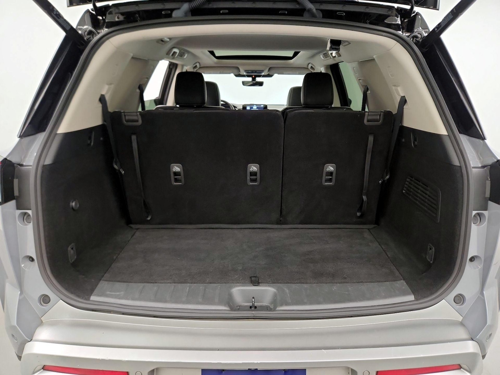 2024 Nissan Pathfinder SL - Photo 23