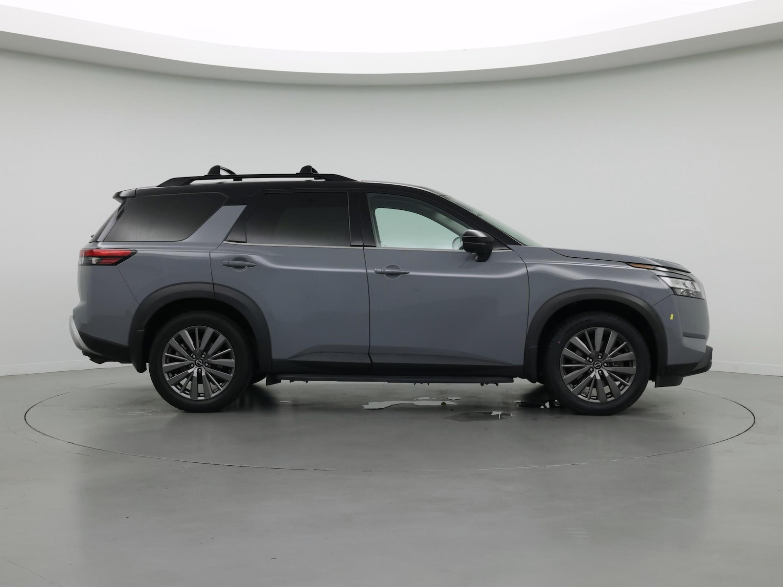 2024 Nissan Pathfinder SL - Photo 8