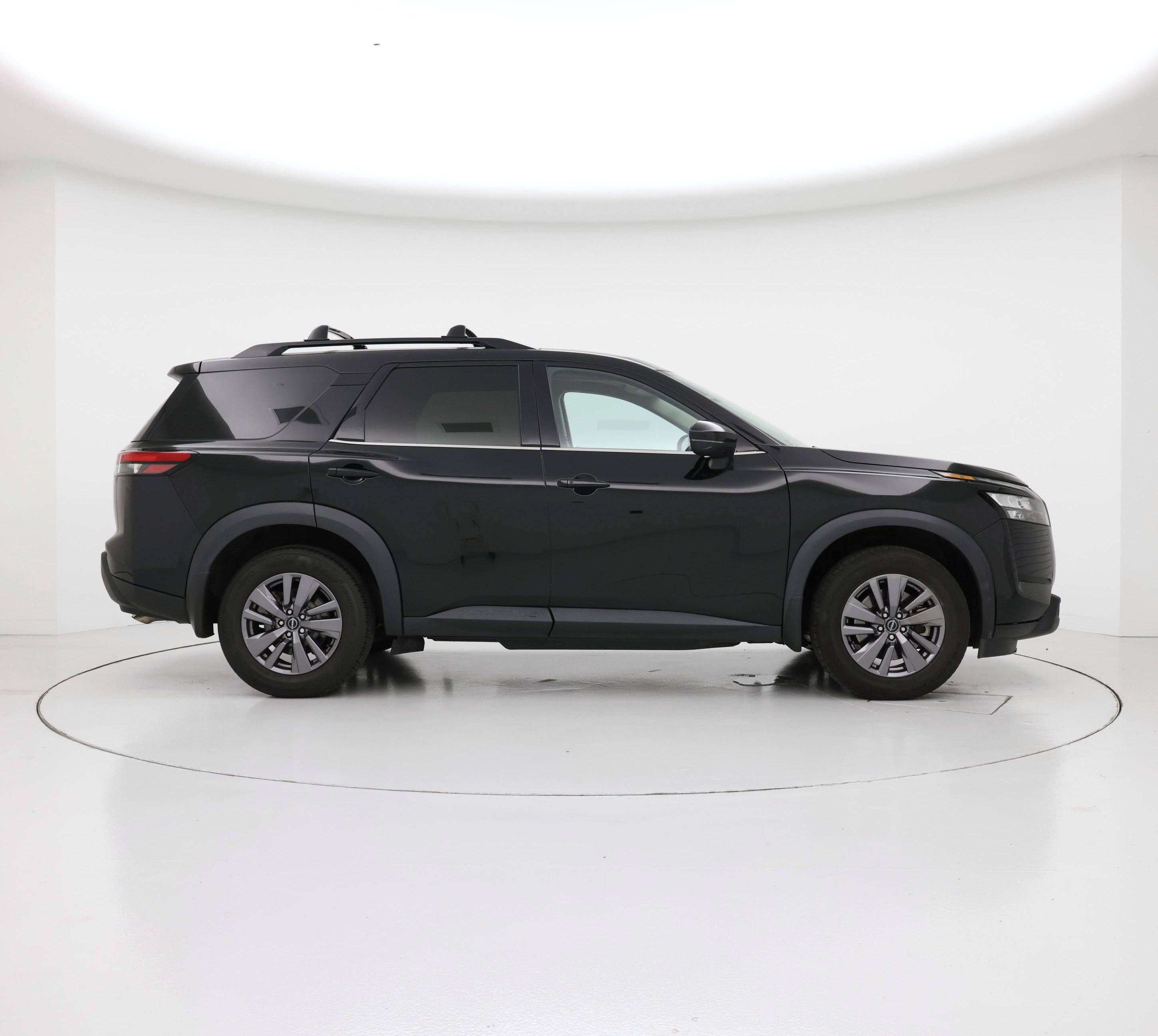 Thumbnail: 2023 Nissan Pathfinder - 7