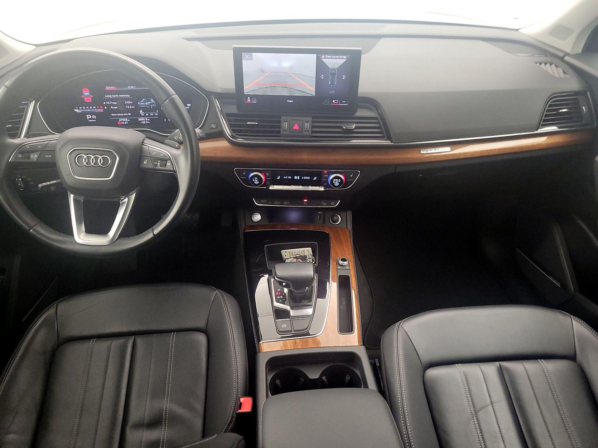 Thumbnail: 2023 Audi Q5 - 9
