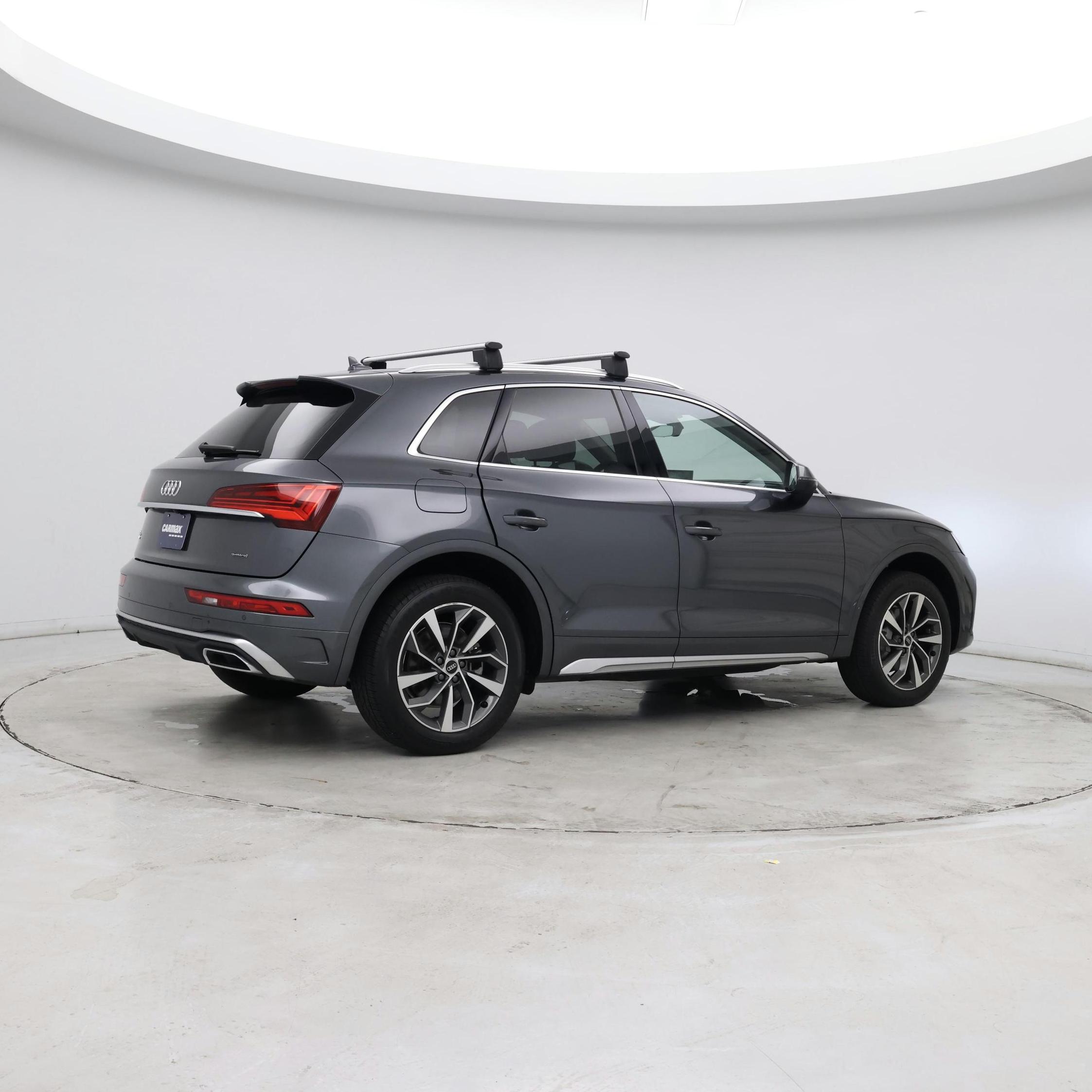 Thumbnail: 2023 Audi Q5 - 6
