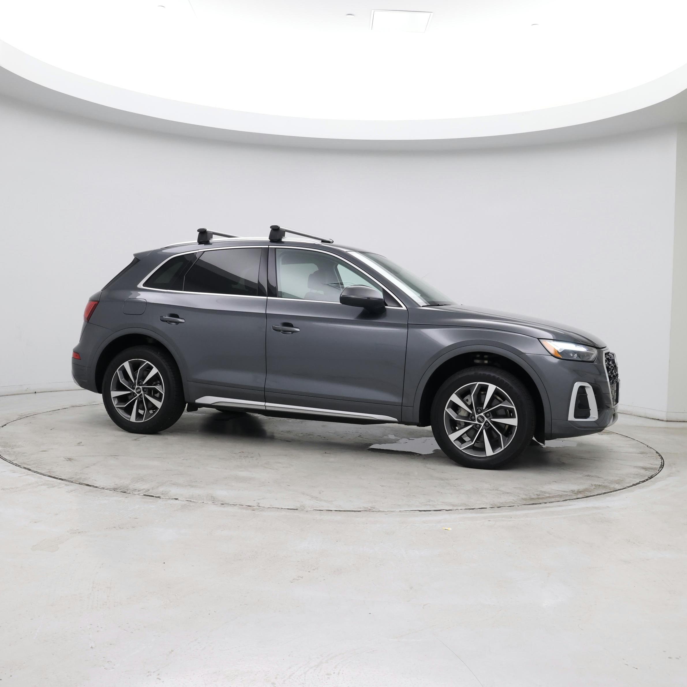 Thumbnail: 2023 Audi Q5 - 7
