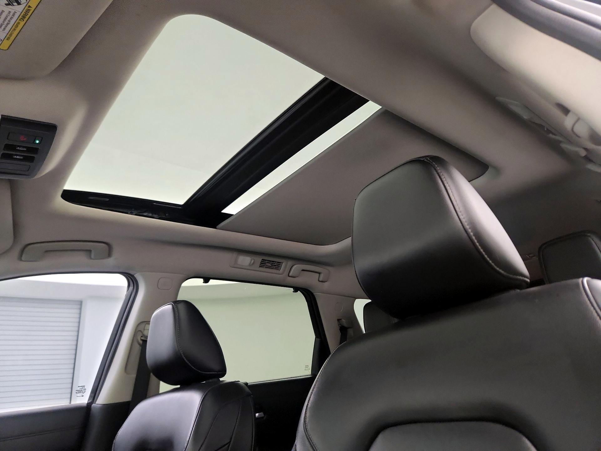 Thumbnail: 2022 Nissan Pathfinder - 19