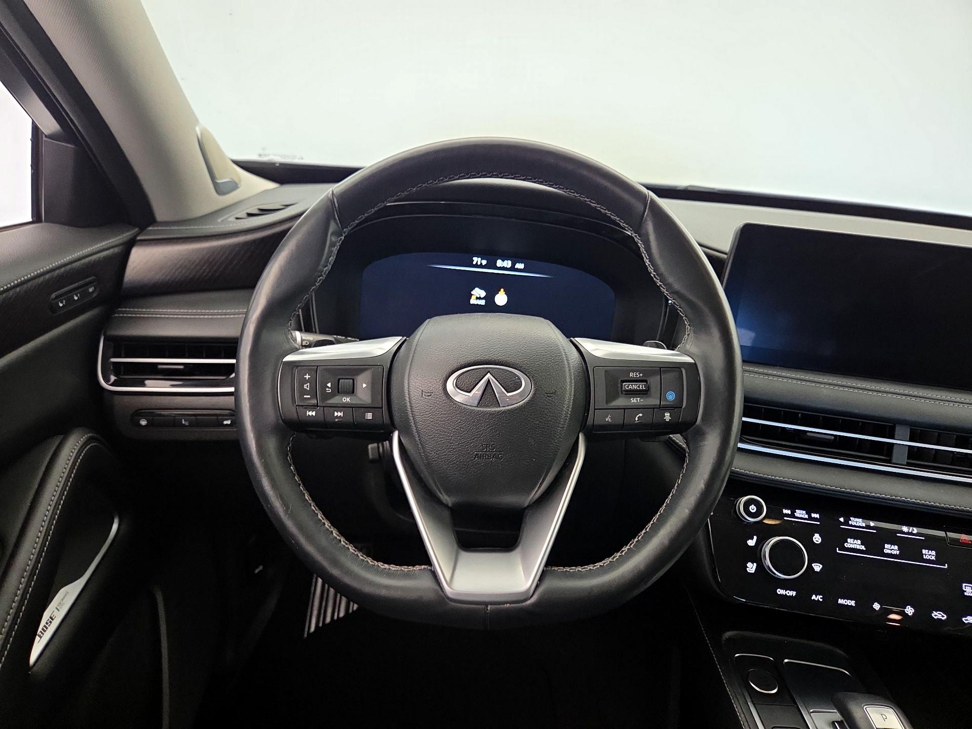 Thumbnail: 2023 INFINITI QX60 - 10