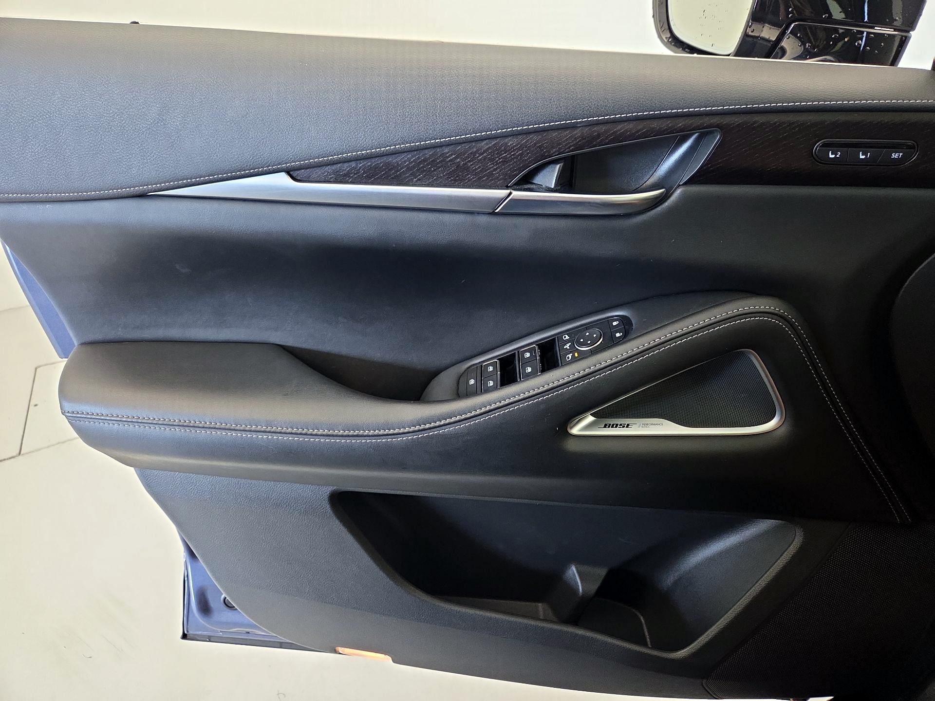 Thumbnail: 2023 INFINITI QX60 - 12