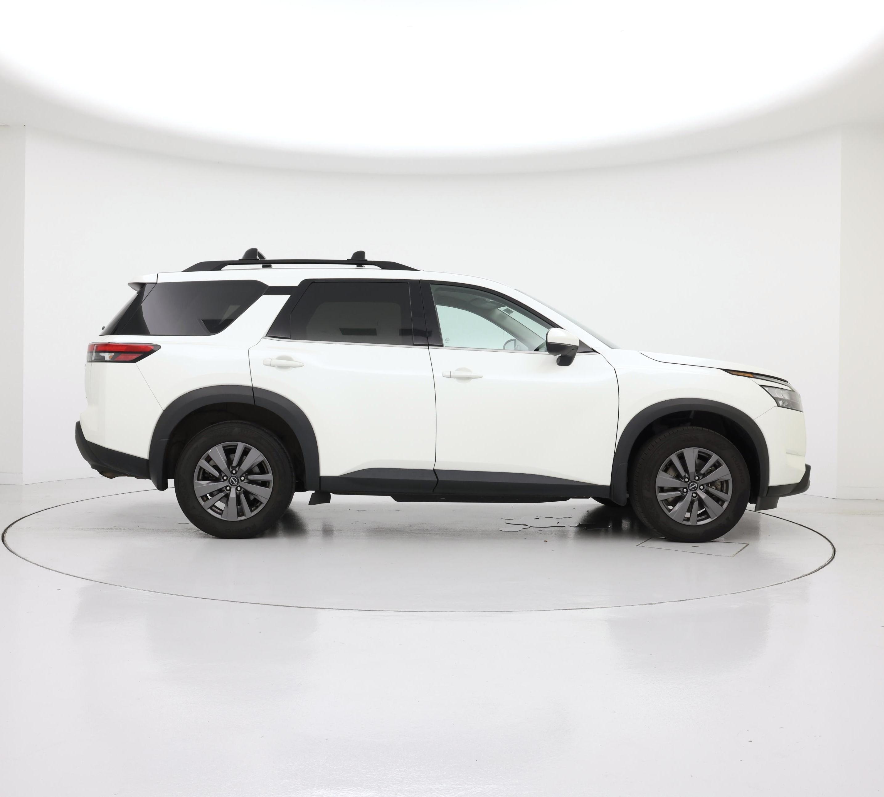 Thumbnail: 2024 Nissan Pathfinder - 7