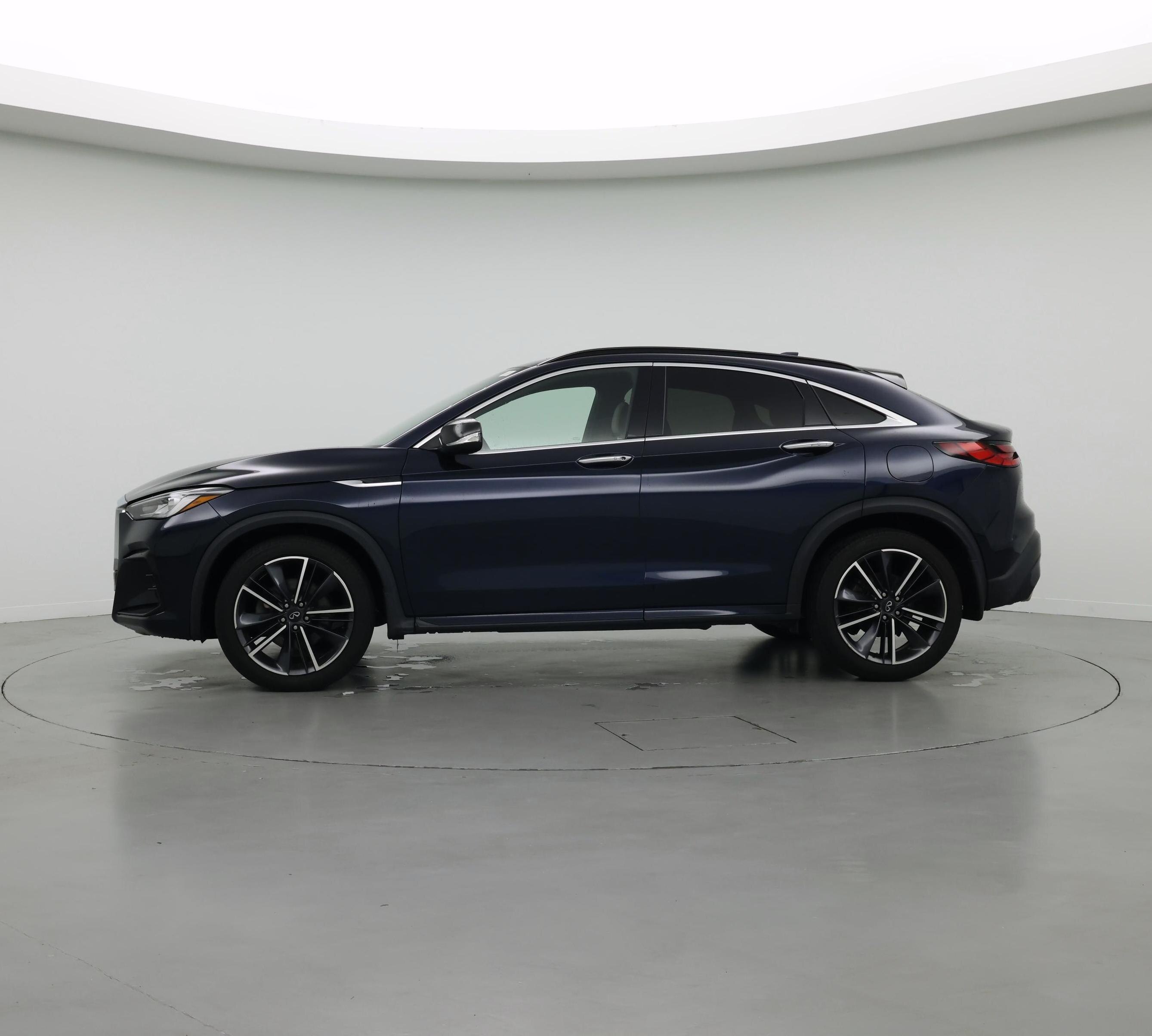 Thumbnail: 2023 INFINITI QX55 - 3