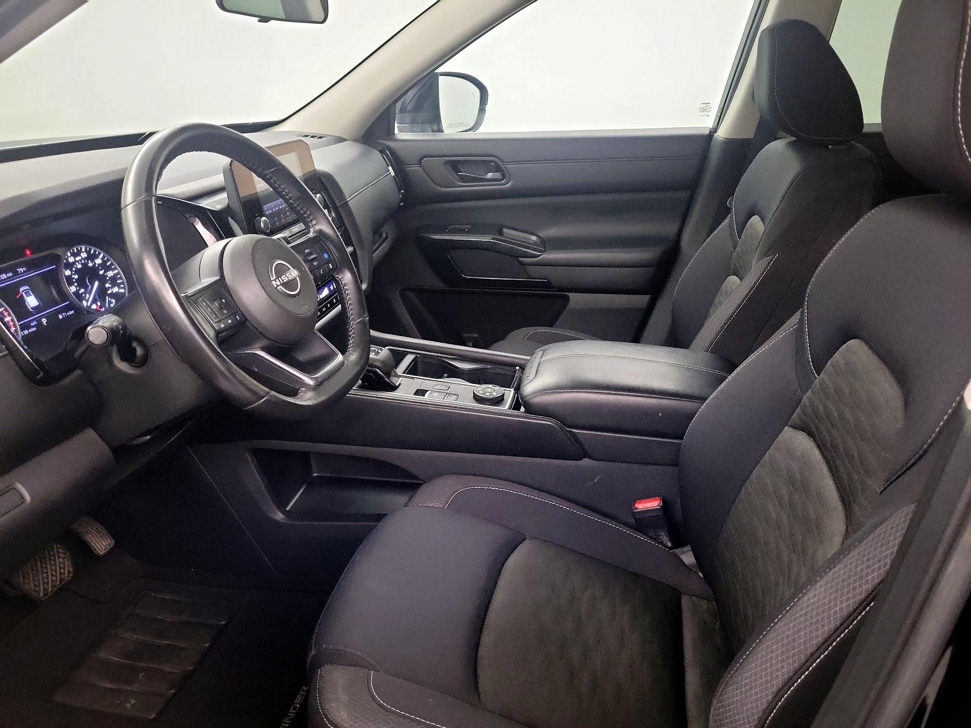 Thumbnail: 2024 Nissan Pathfinder - 11