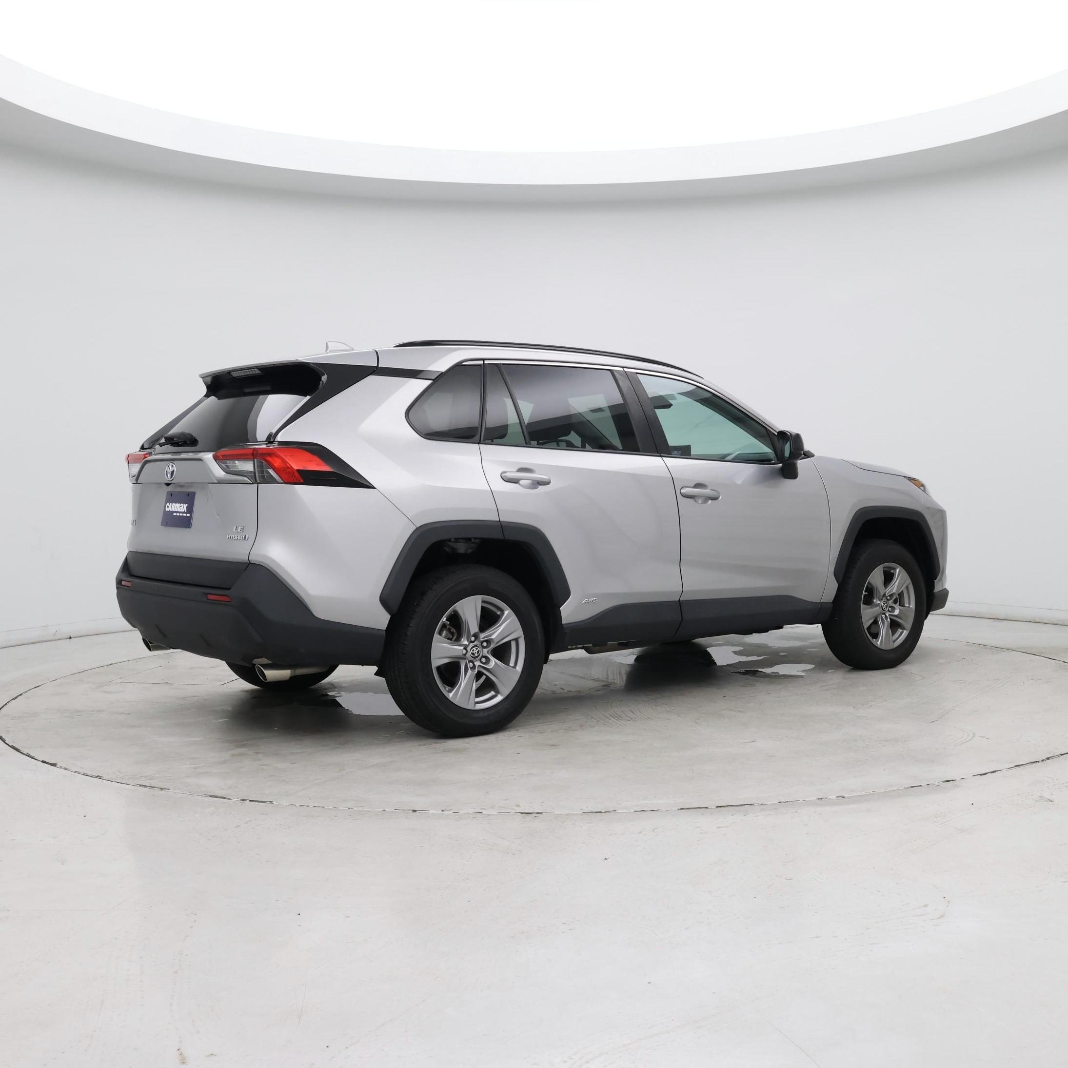 Thumbnail: 2022 Toyota RAV4 - 6