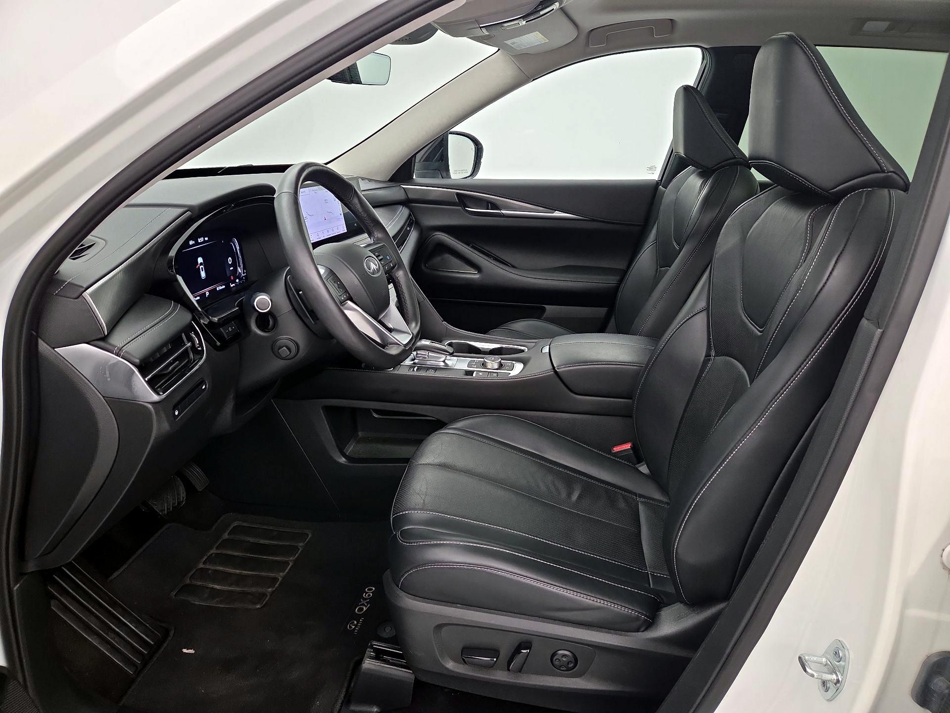 Thumbnail: 2023 INFINITI QX60 - 11