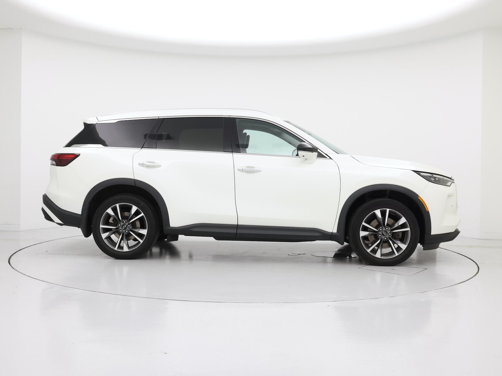 2023 INFINITI QX60 LUXE - Photo 8
