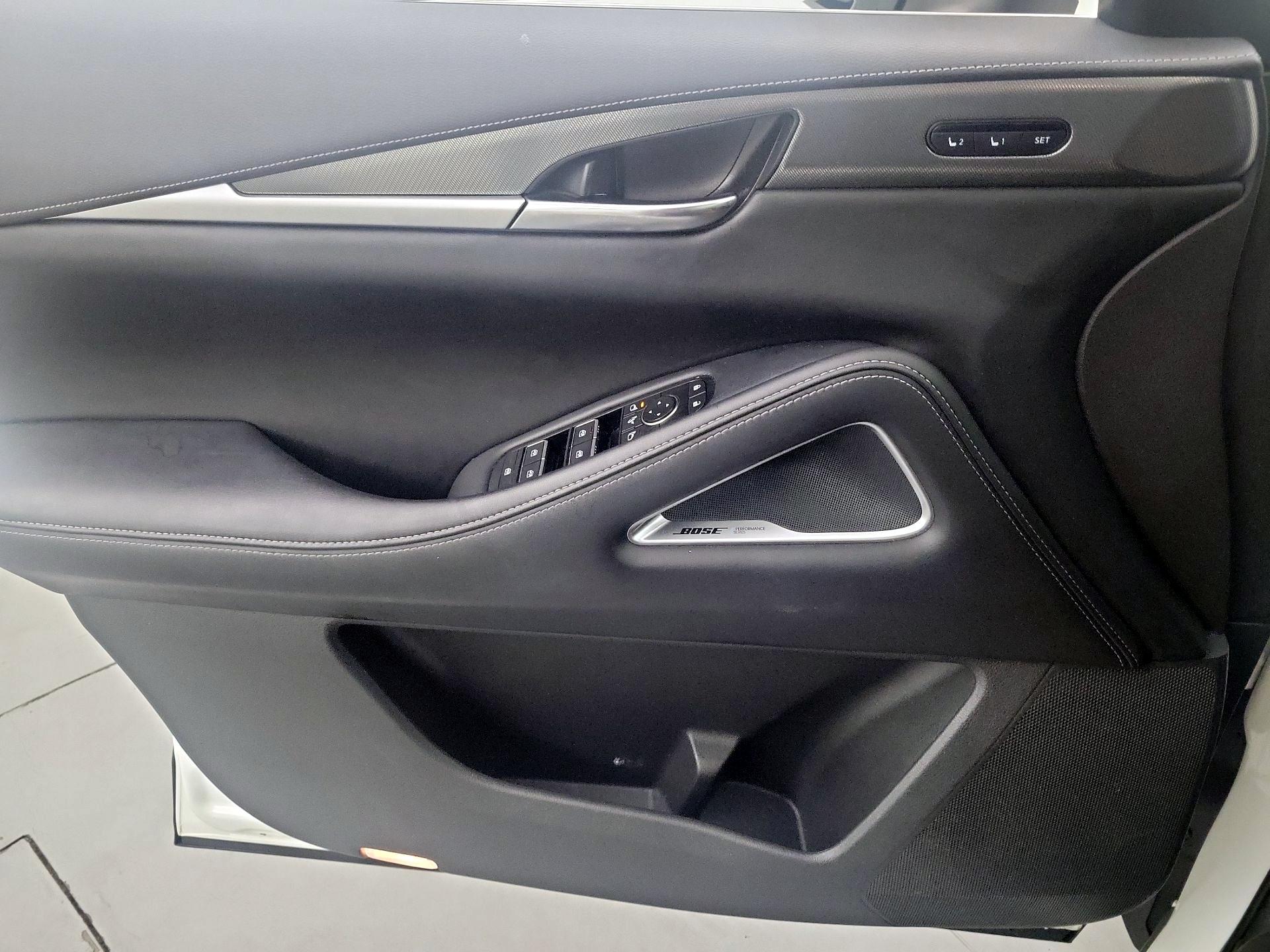 Thumbnail: 2023 INFINITI QX60 - 12