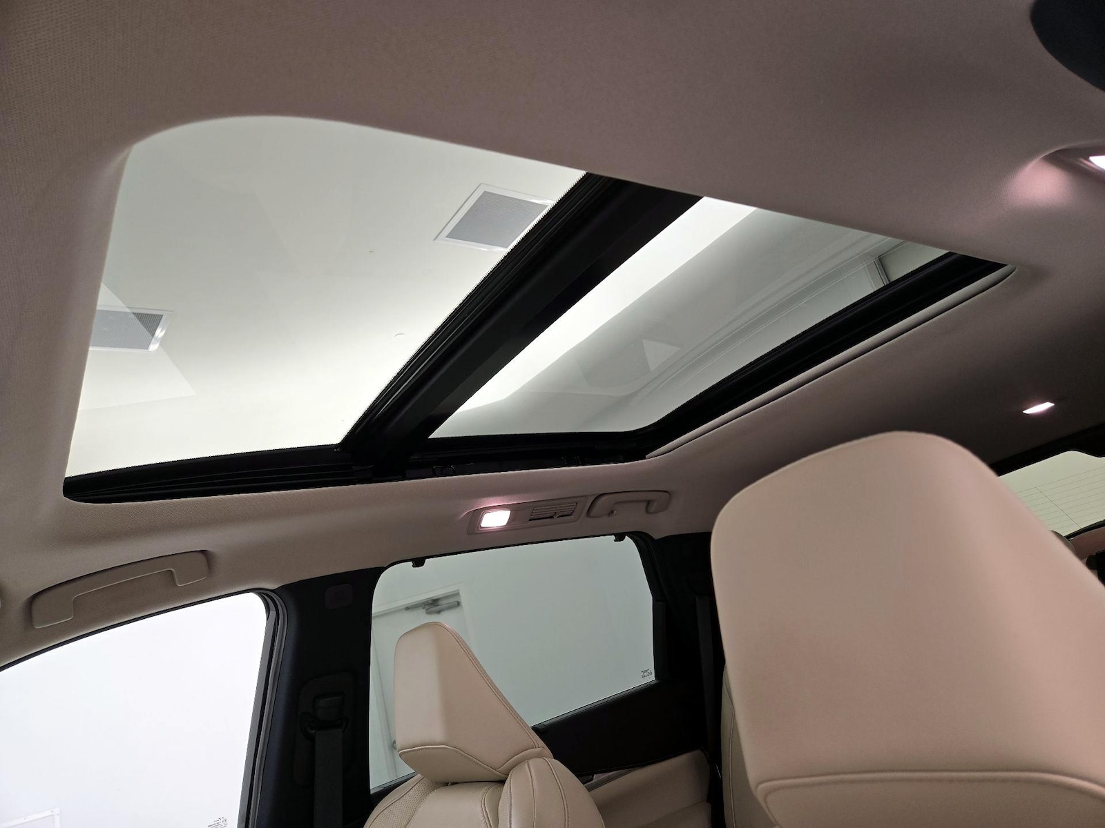 2023 INFINITI QX60 LUXE - Photo 21