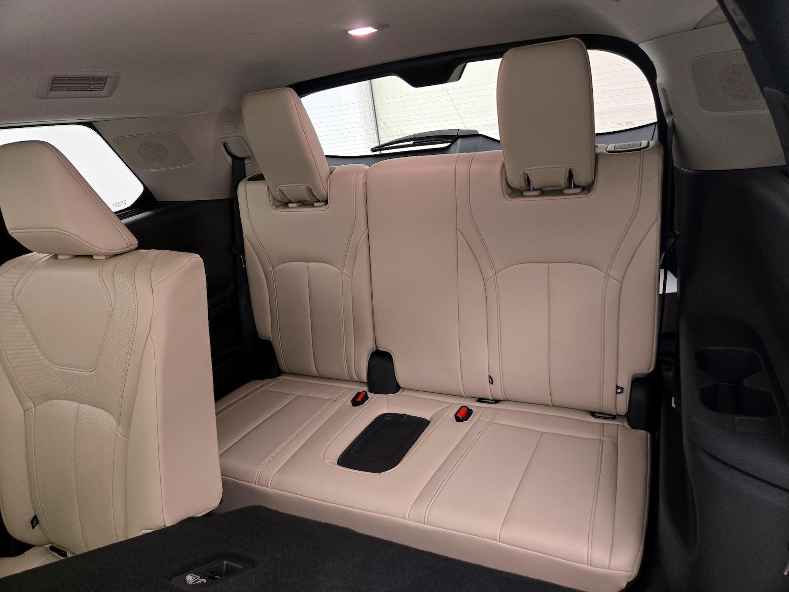 2023 INFINITI QX60 LUXE - Photo 23