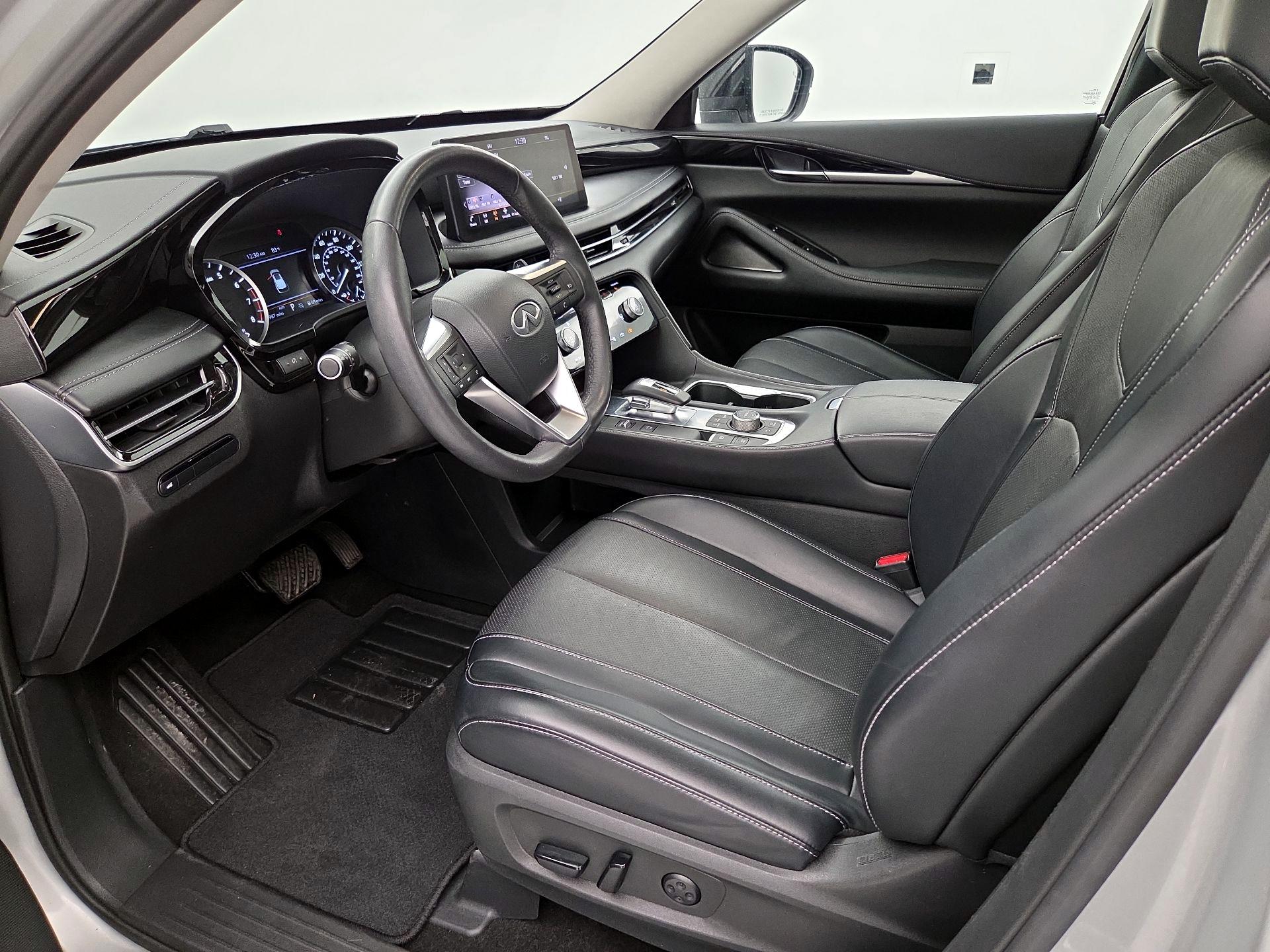 Thumbnail: 2023 INFINITI QX60 - 11