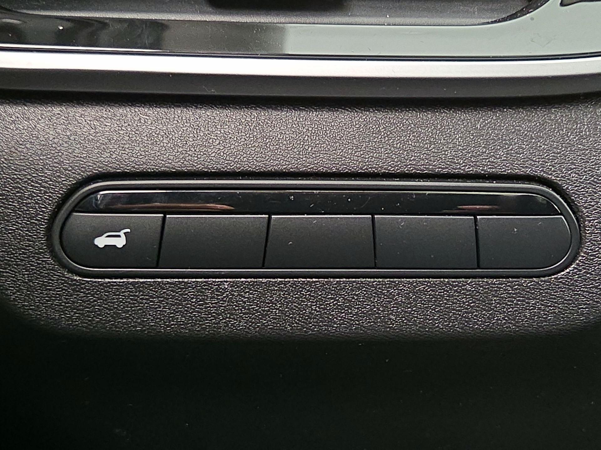 Thumbnail: 2023 INFINITI QX60 - 13