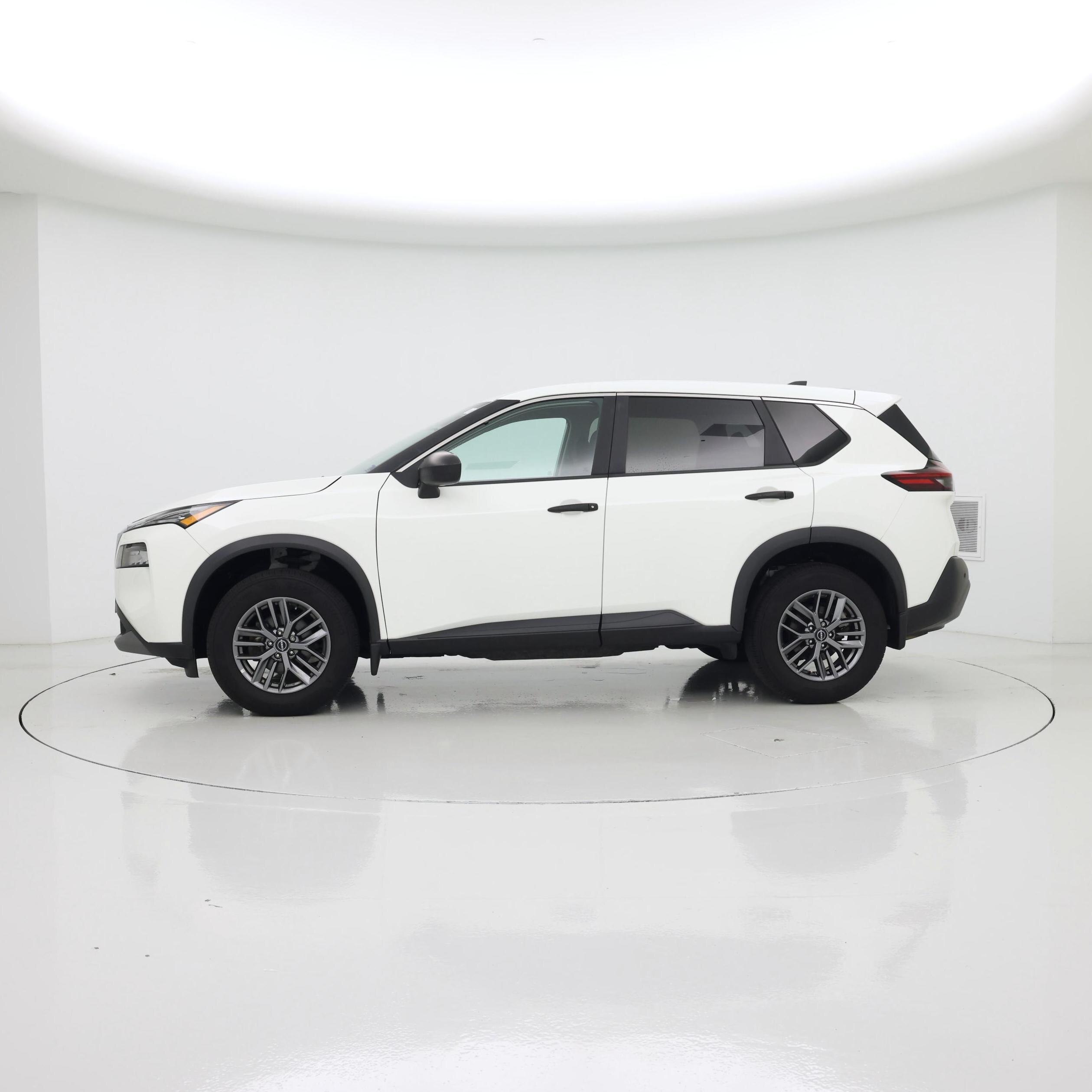 Thumbnail: 2023 Nissan Rogue - 3