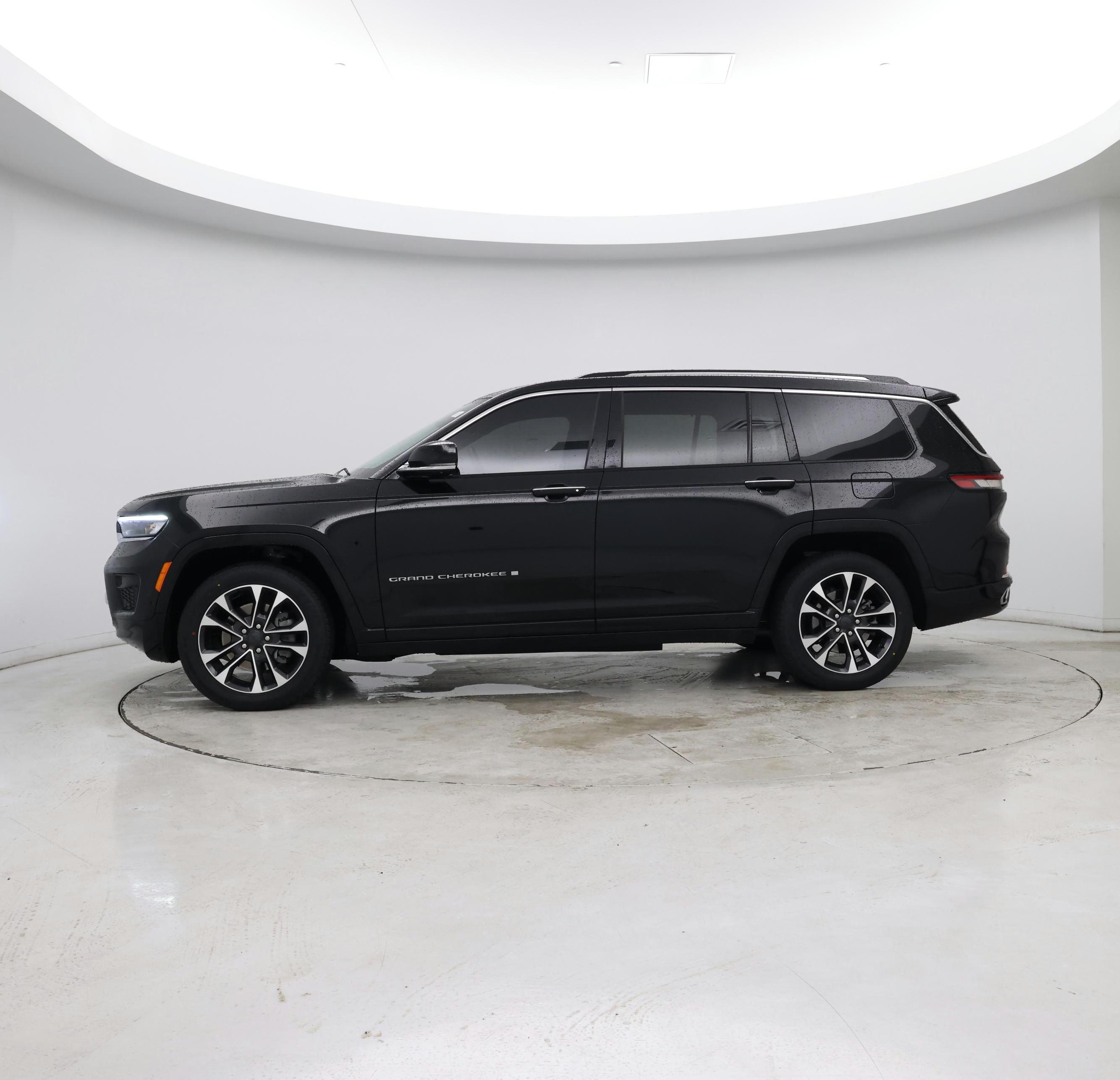Thumbnail: 2023 Jeep Grand Cherokee L - 2