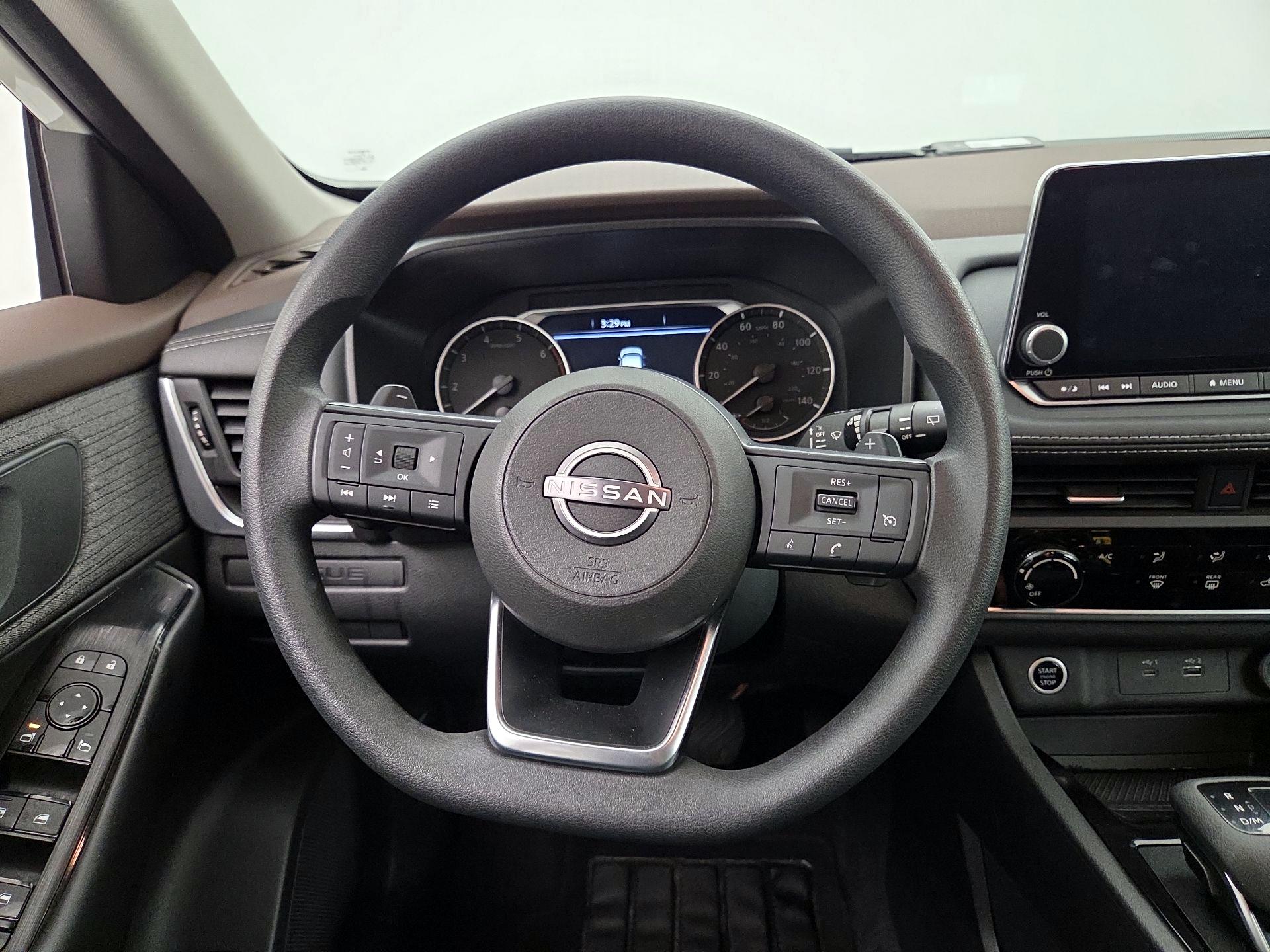Thumbnail: 2023 Nissan Rogue - 10