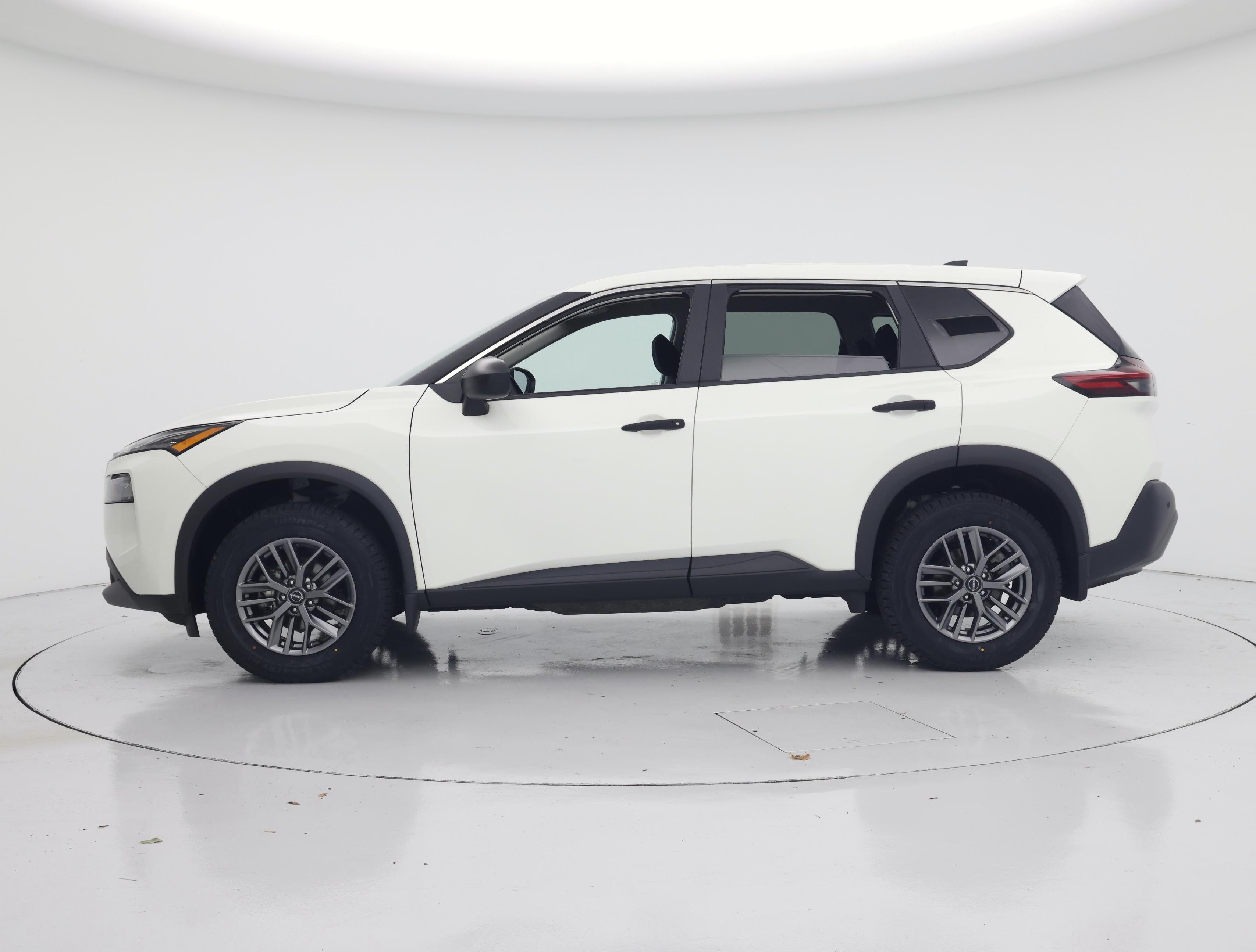 Thumbnail: 2023 Nissan Rogue - 3