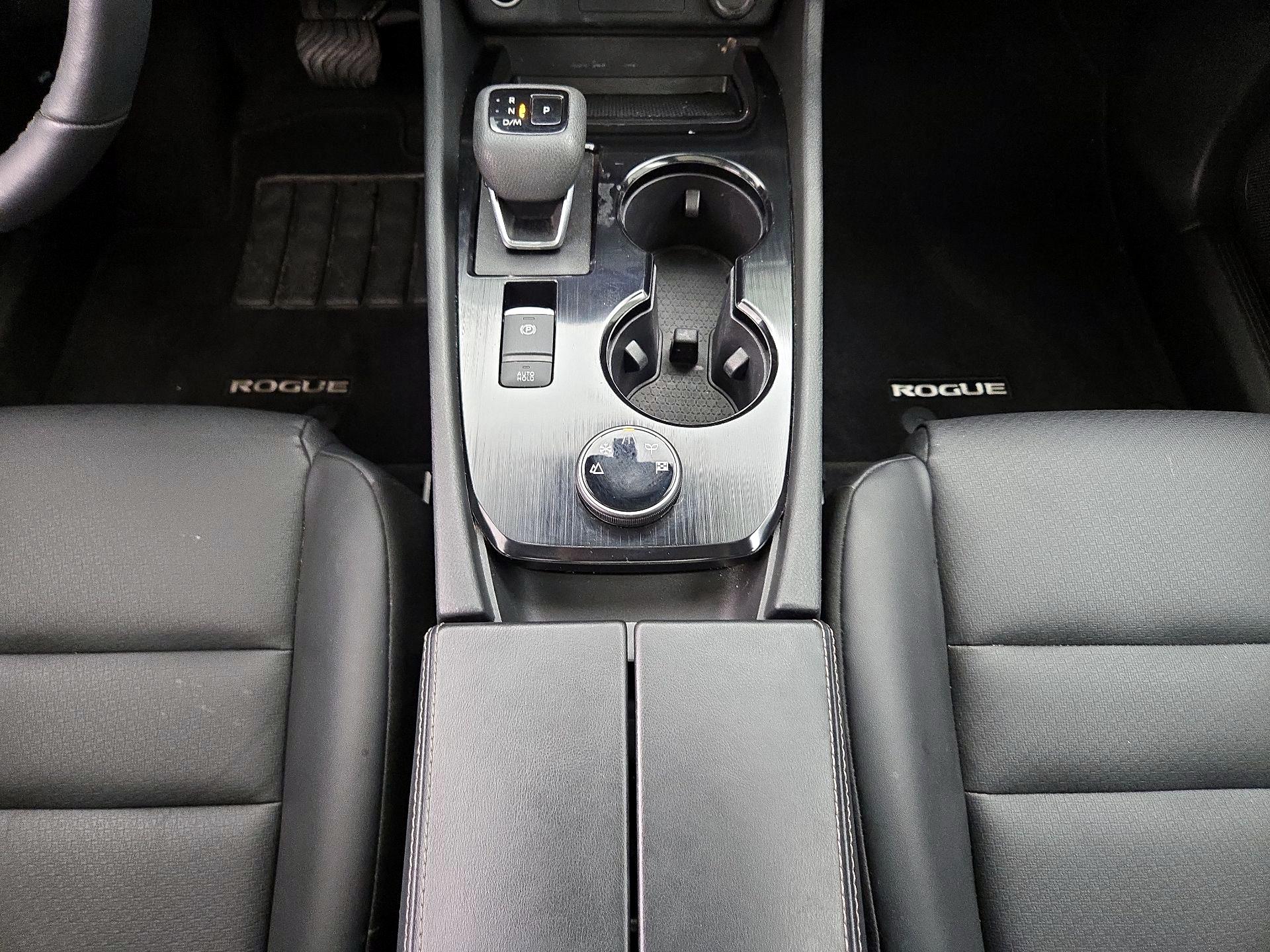 Thumbnail: 2023 Nissan Rogue - 17