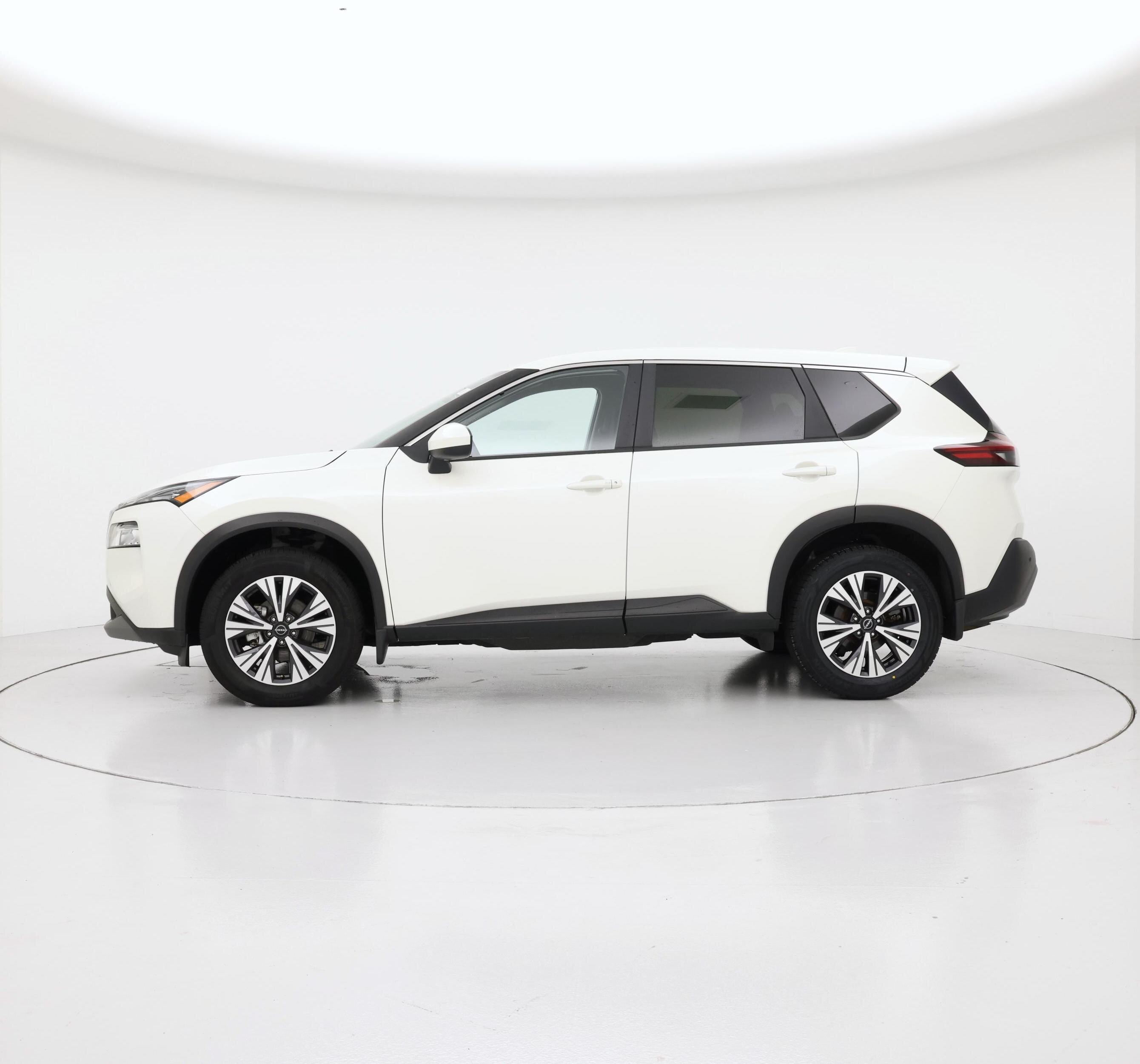 Thumbnail: 2023 Nissan Rogue - 3