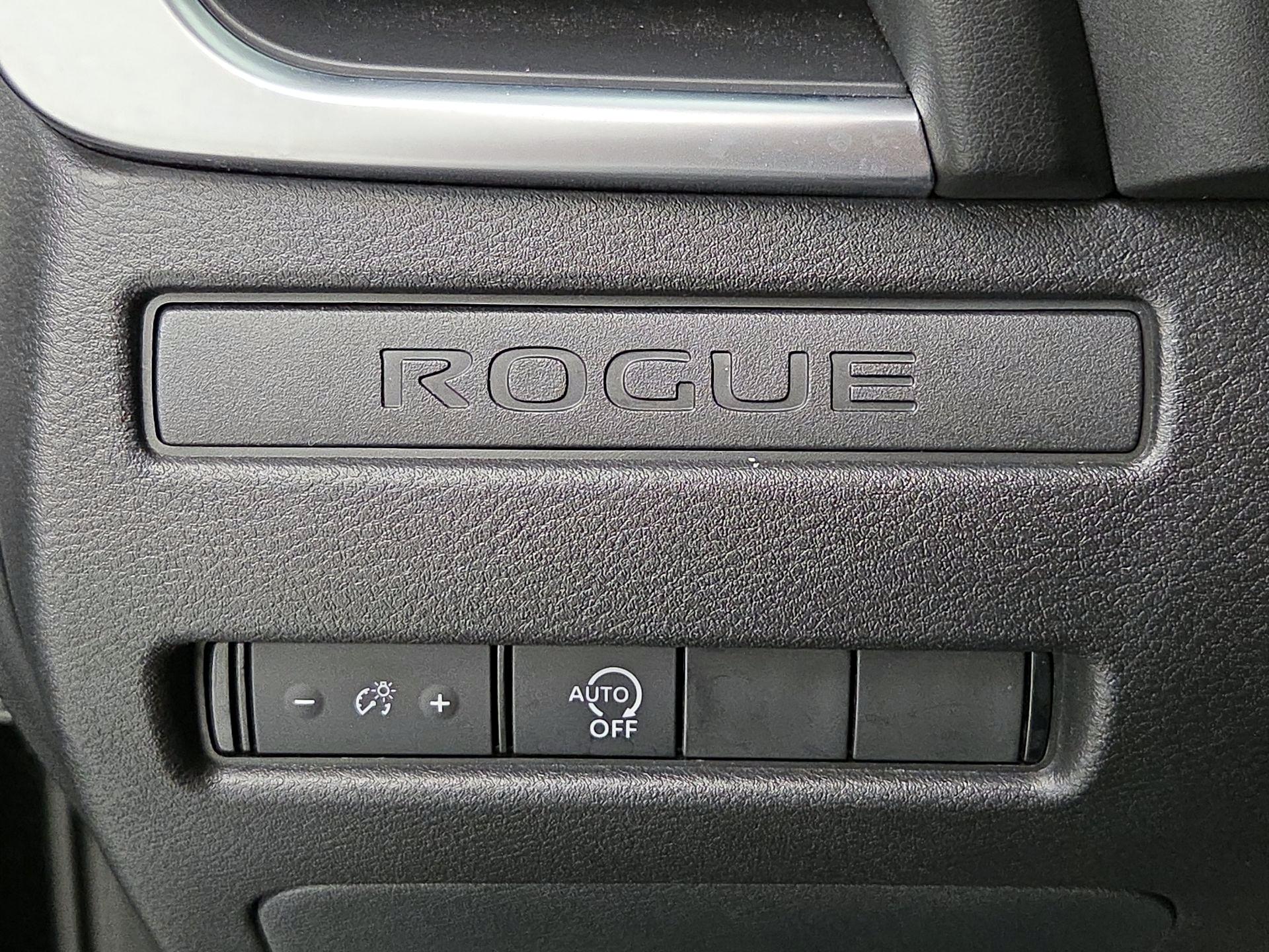 Thumbnail: 2023 Nissan Rogue - 13