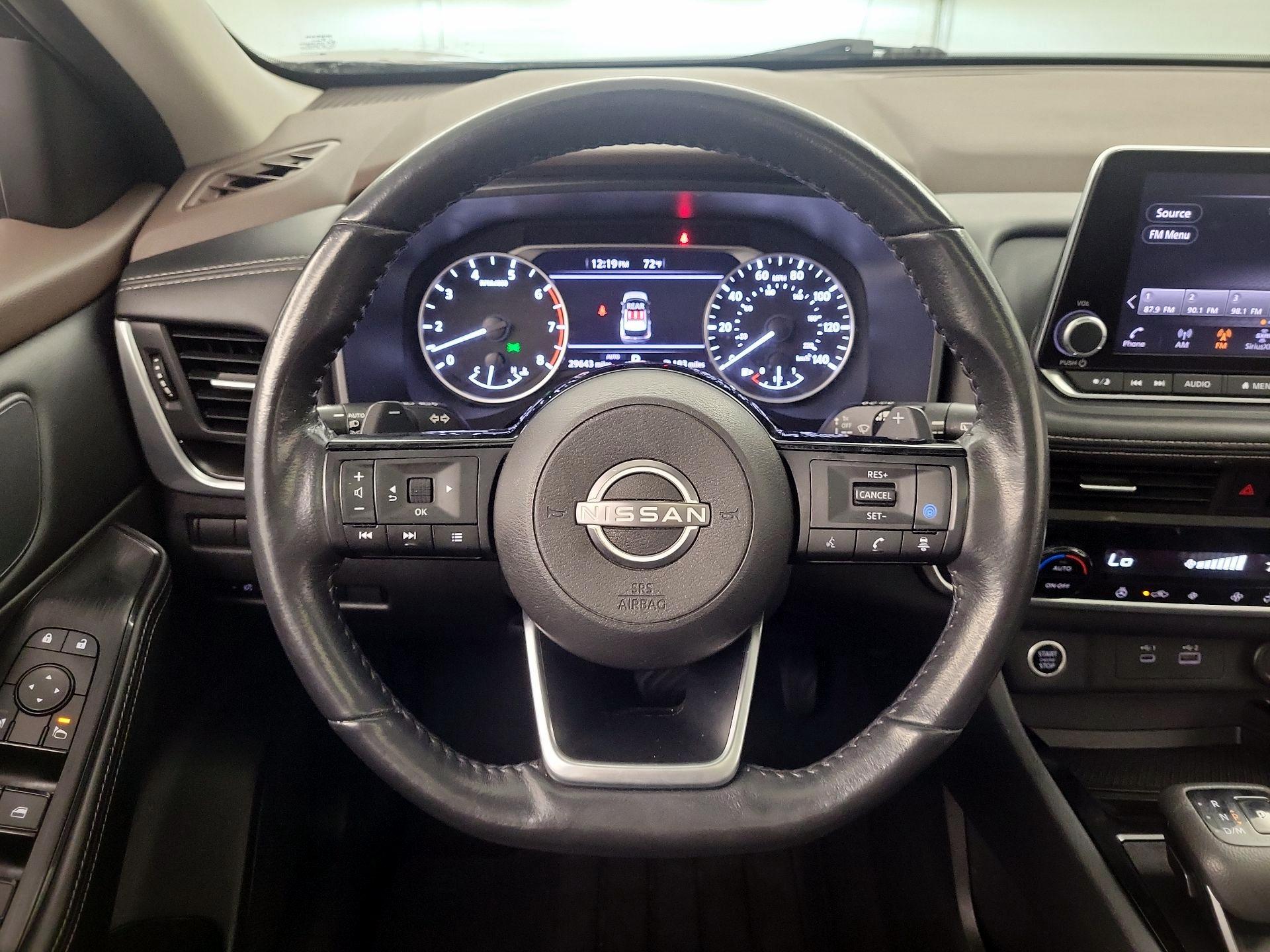 Thumbnail: 2023 Nissan Rogue - 10