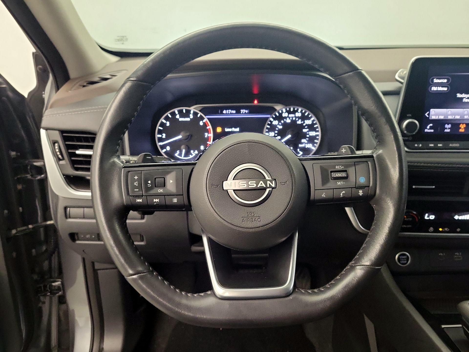 Thumbnail: 2023 Nissan Rogue - 10
