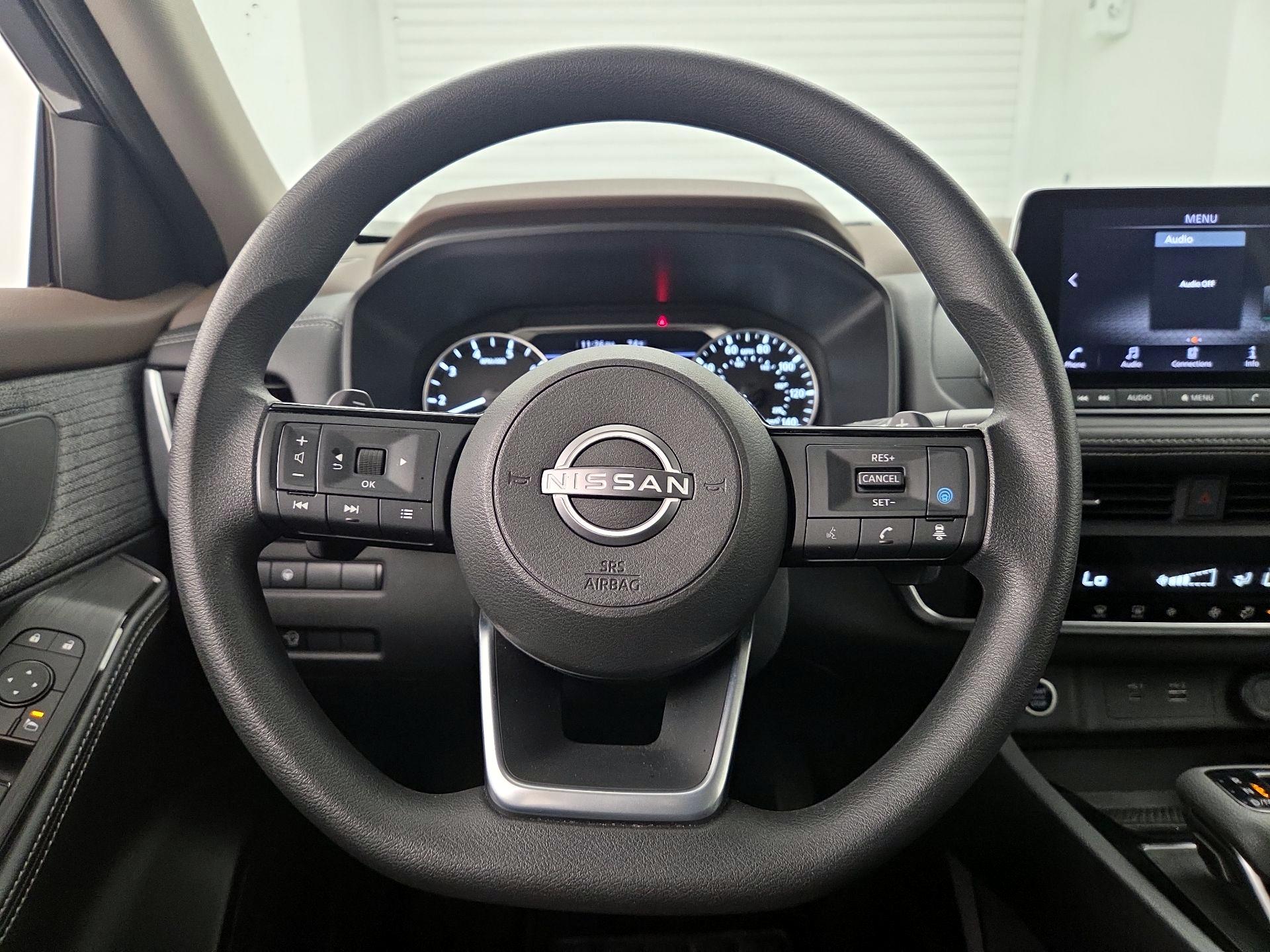 Thumbnail: 2023 Nissan Rogue - 10